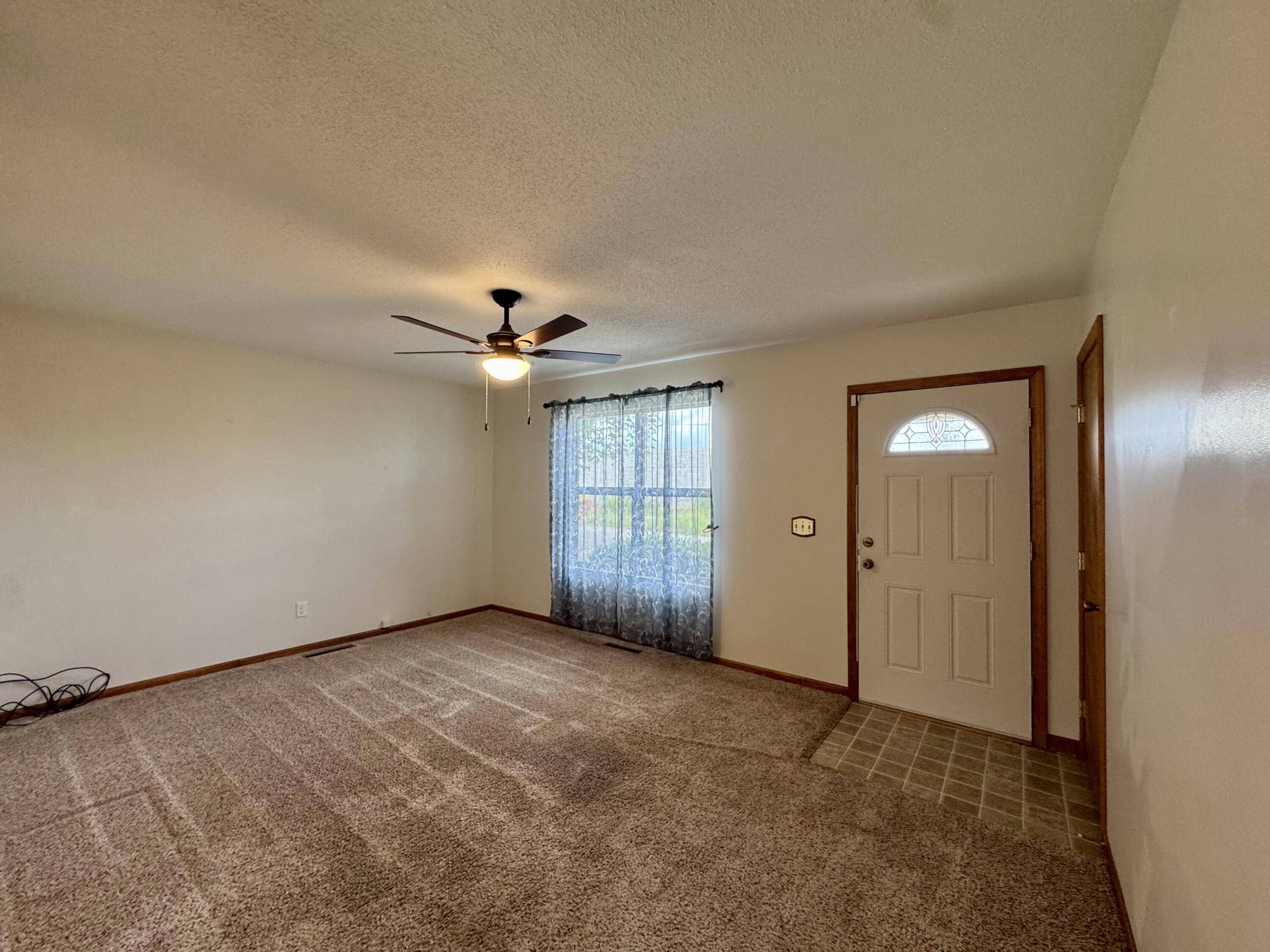 2862 N Pierce AVE, Springfield, MO 65803