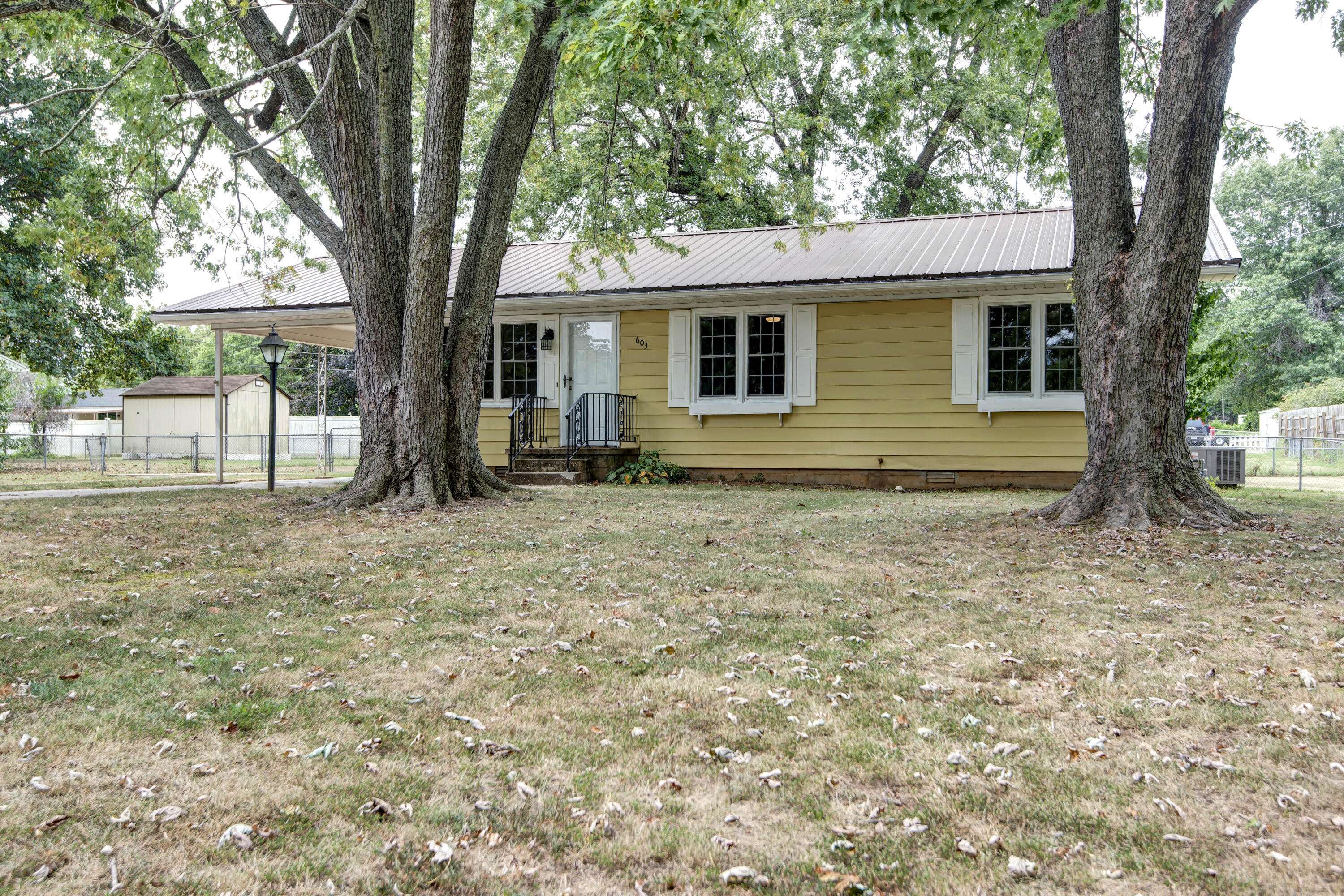 603 S Ohio ST, Marionville, MO 65705