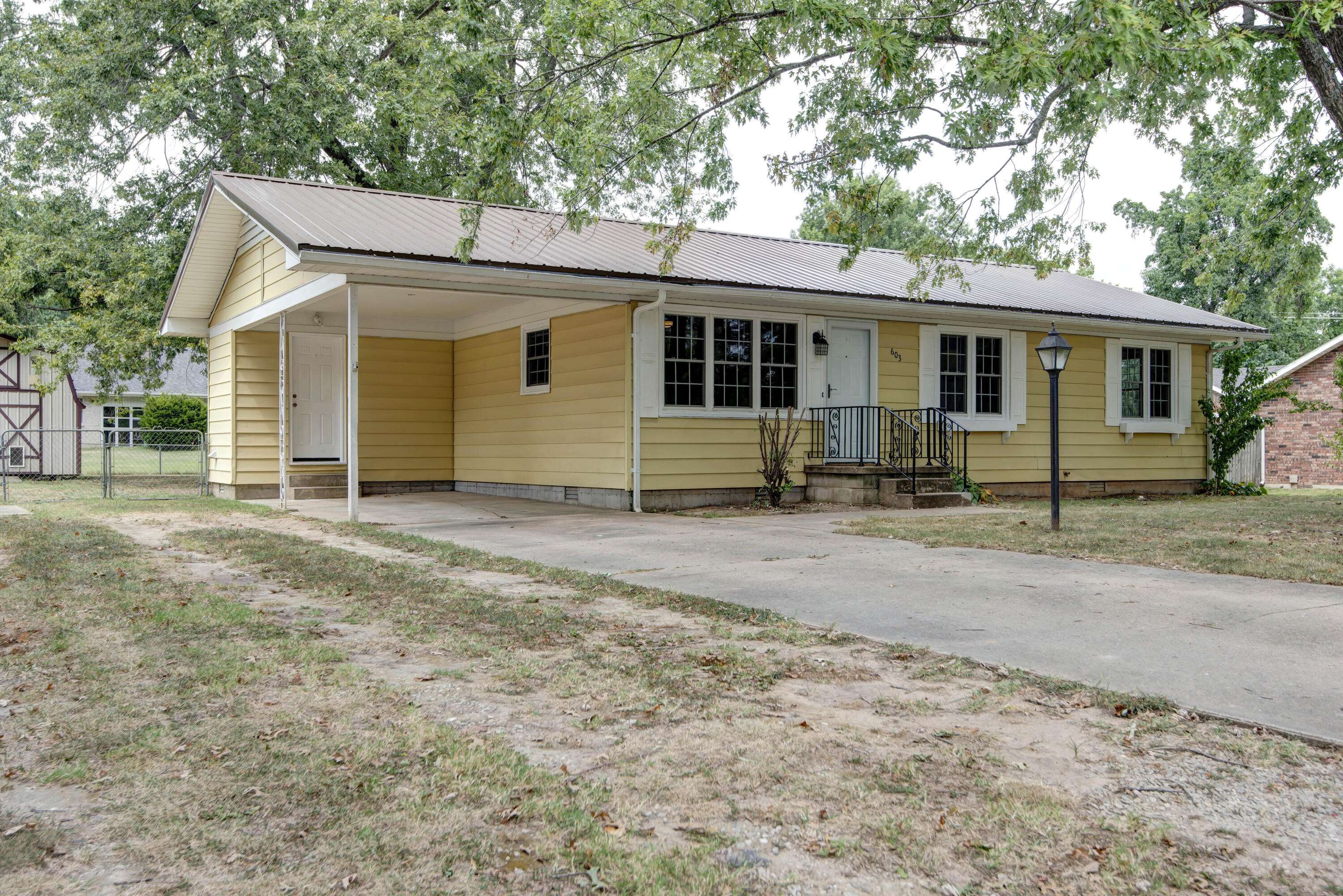603 S Ohio ST, Marionville, MO 65705