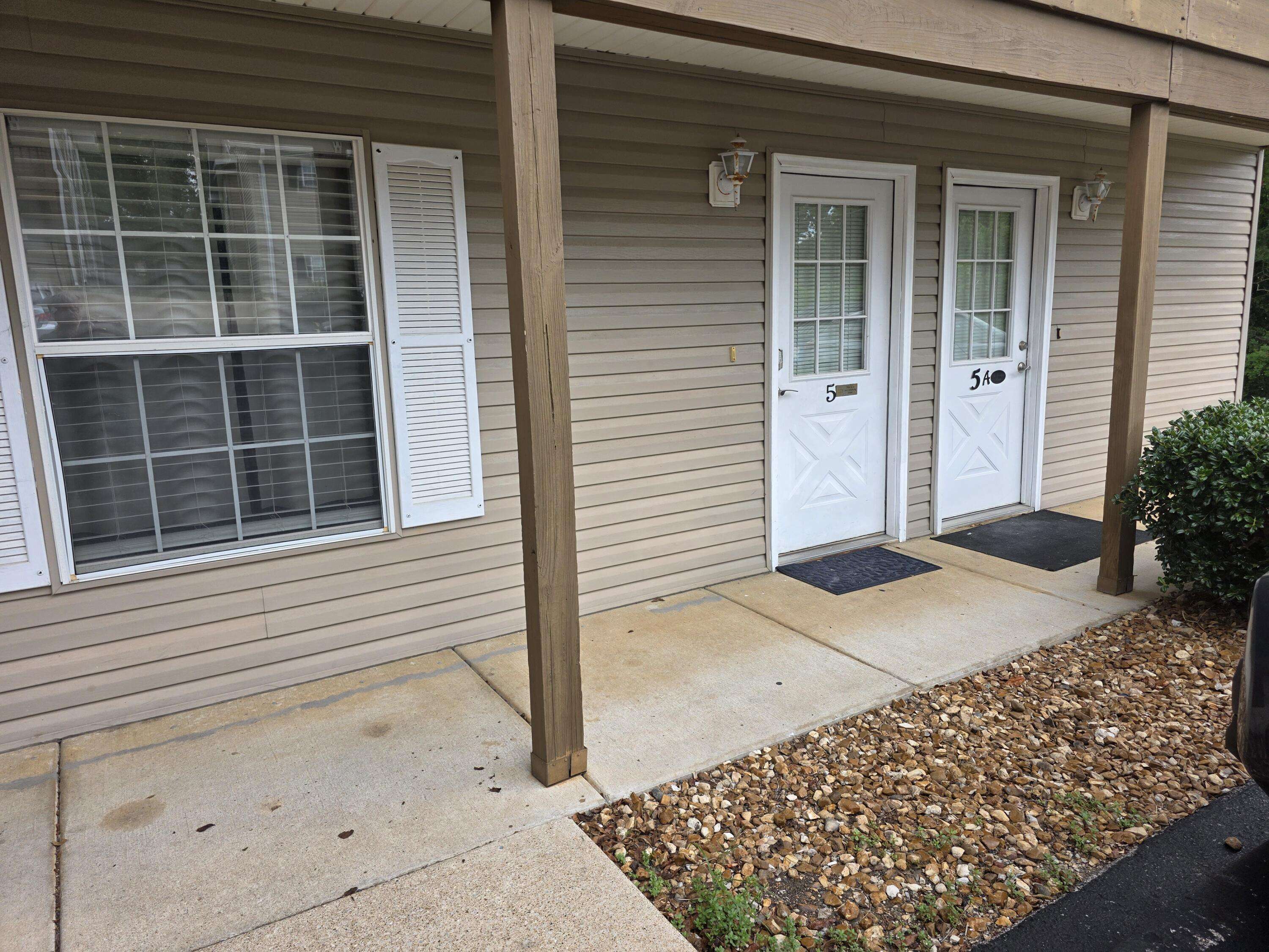 25 Fall Creek TRL #Apt 5, Branson, MO 65616