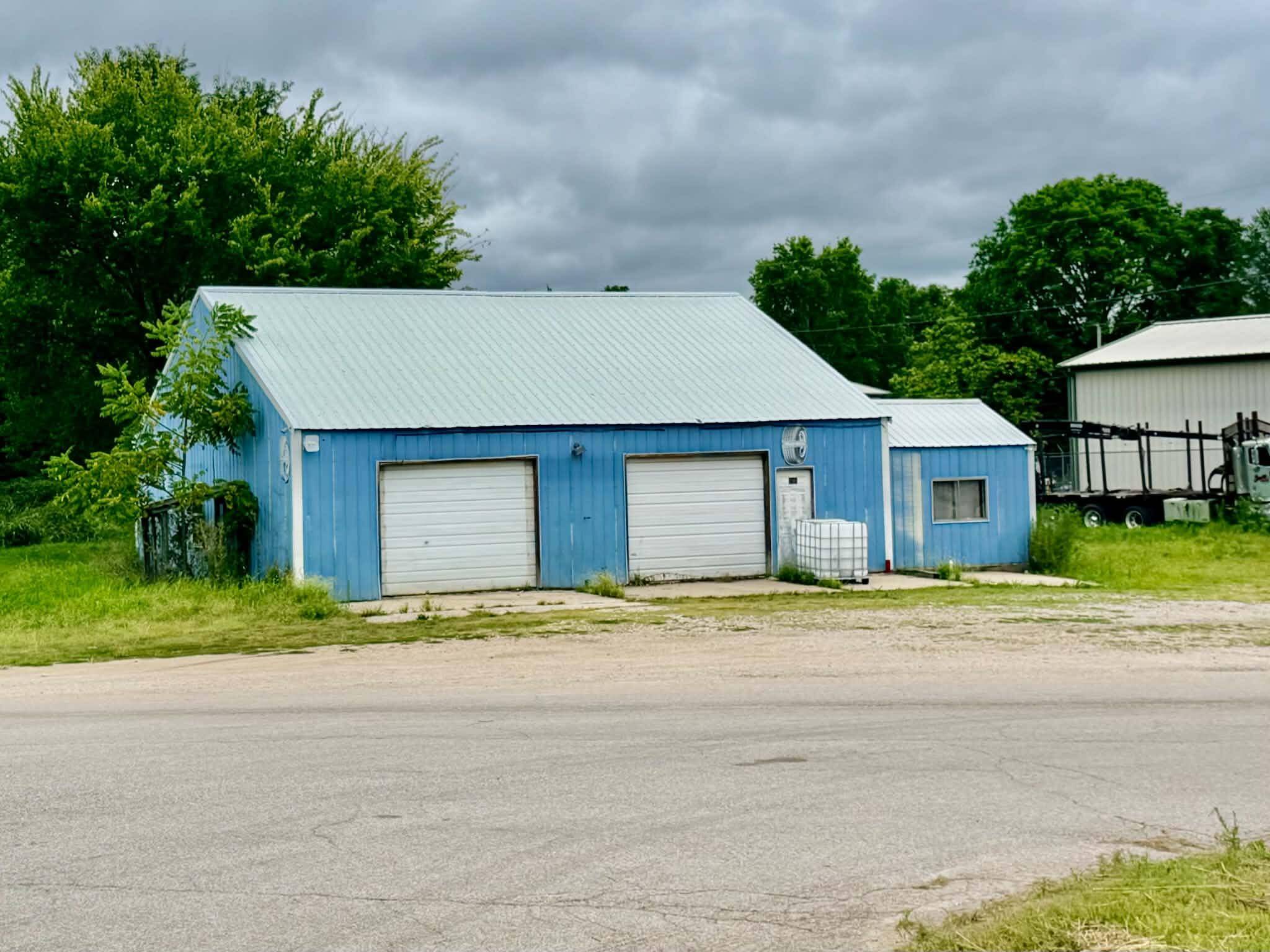 8227 Elm ST, Winona, MO 65588