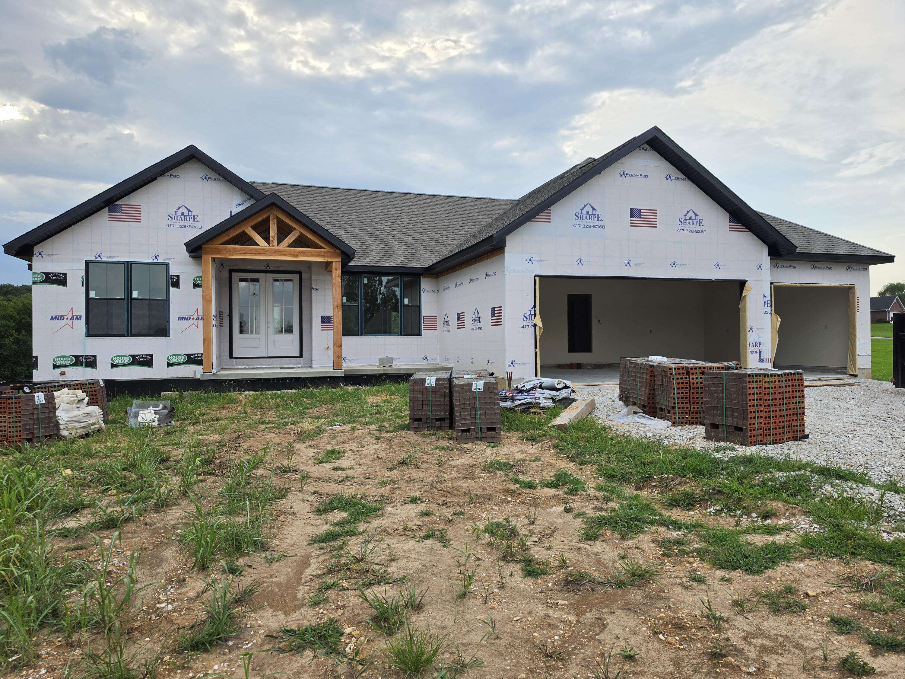 4384 S 146th RD, Bolivar, MO 65613