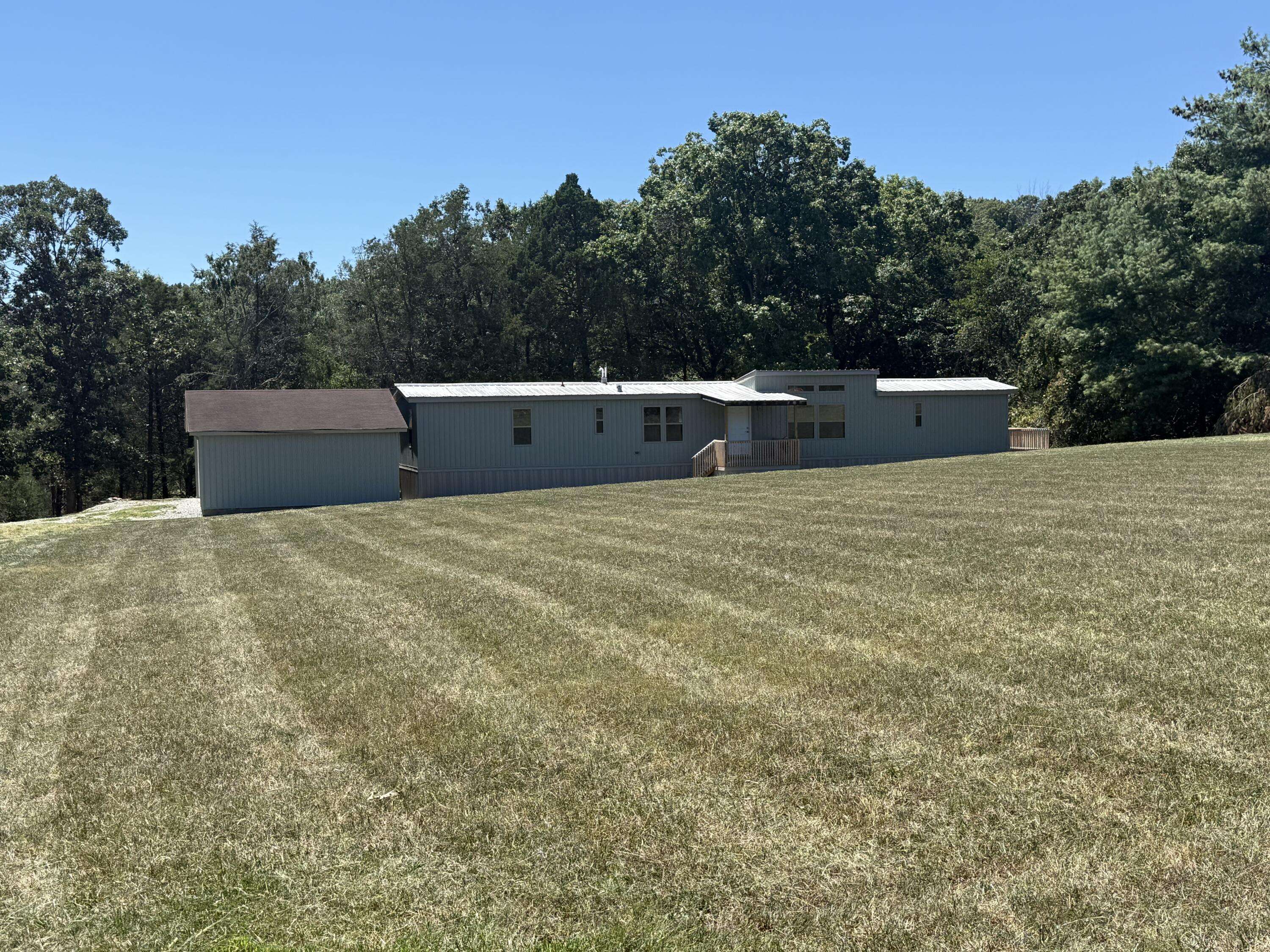 1408 Airport RD, Branson, MO 65616