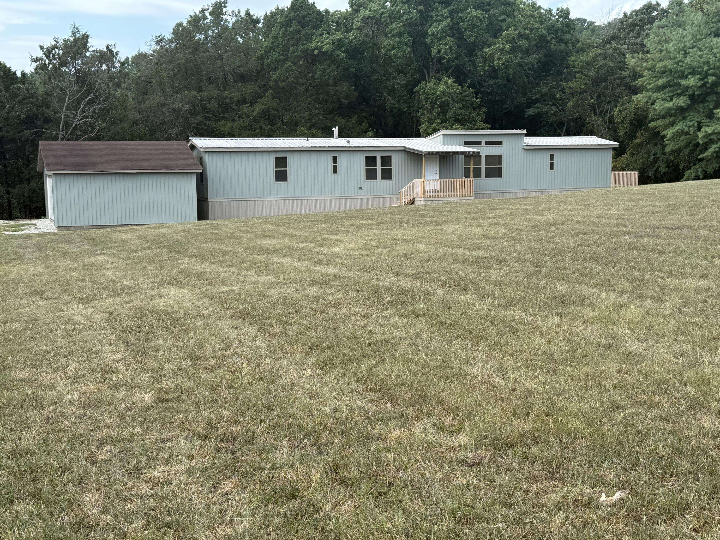 1408 Airport RD, Branson, MO 65616