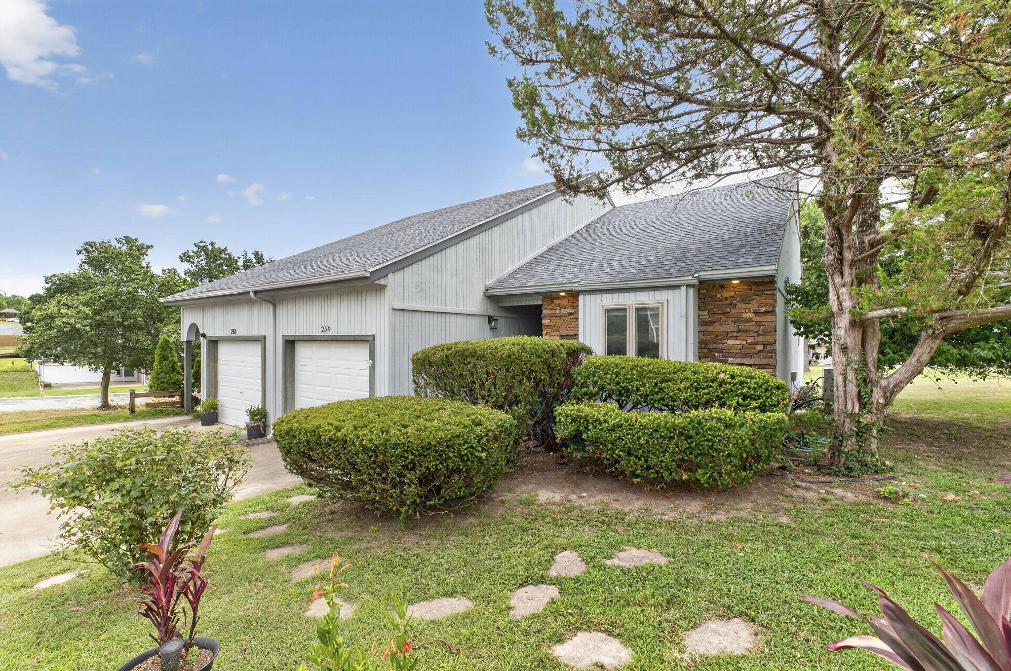 259 Buckingham DR, Branson, MO 65616