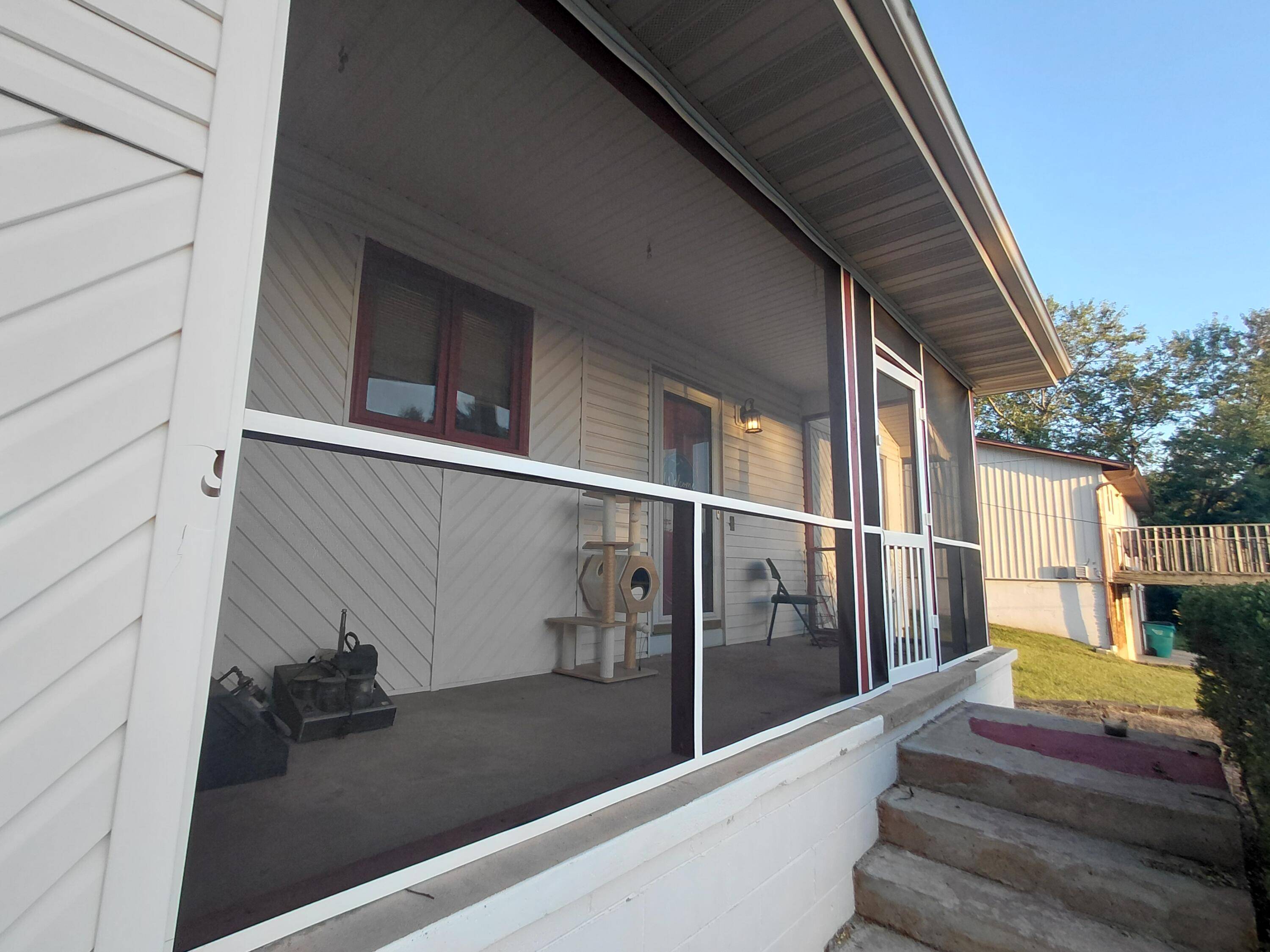 2644 N Marion AVE, Springfield, MO 65803