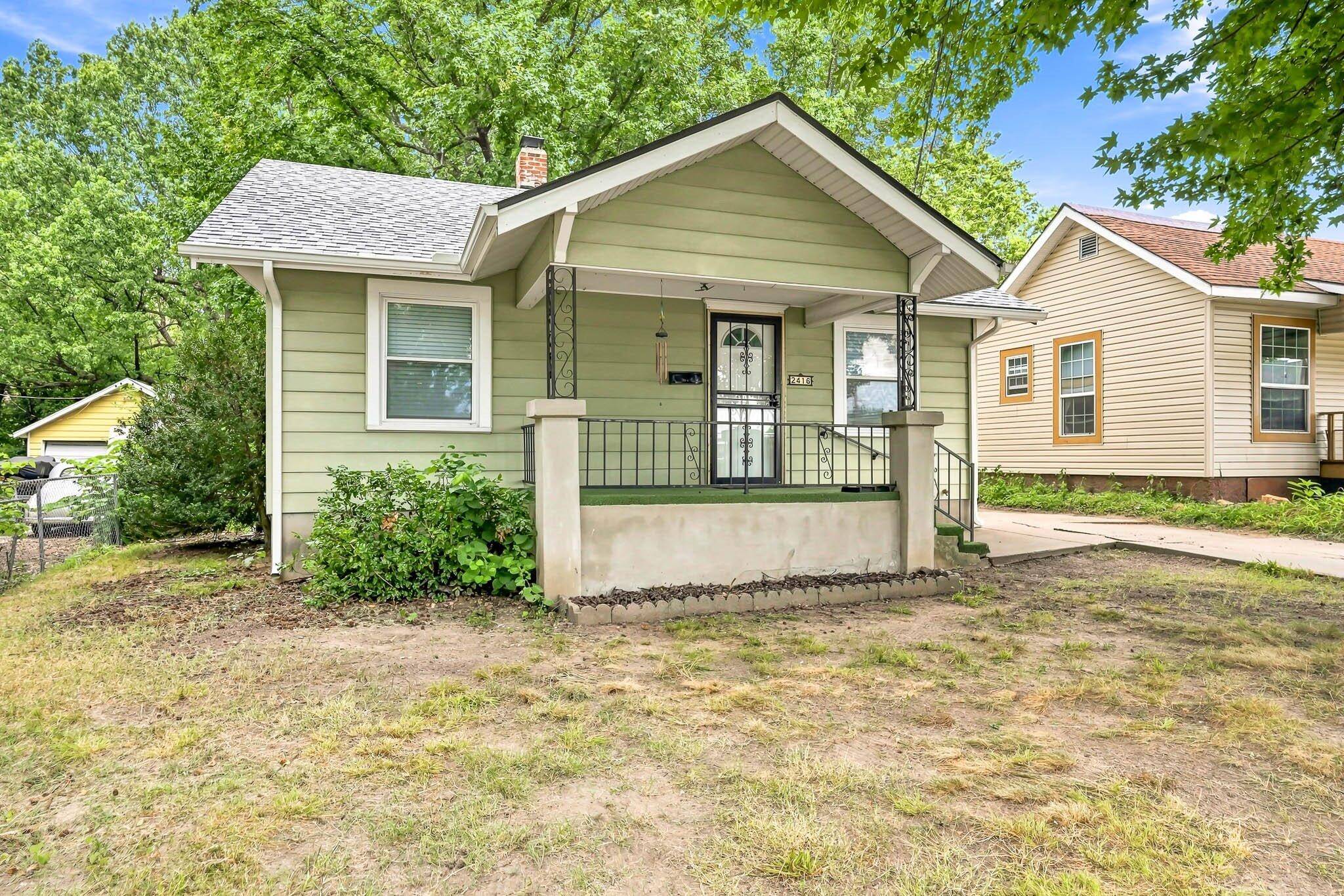 2416 N Main AVE, Springfield, MO 65803