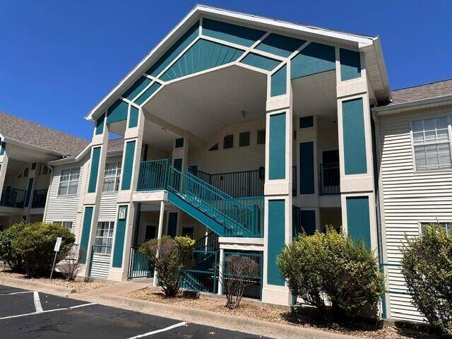 120 Spring Creek CT #8, Branson, MO 65616