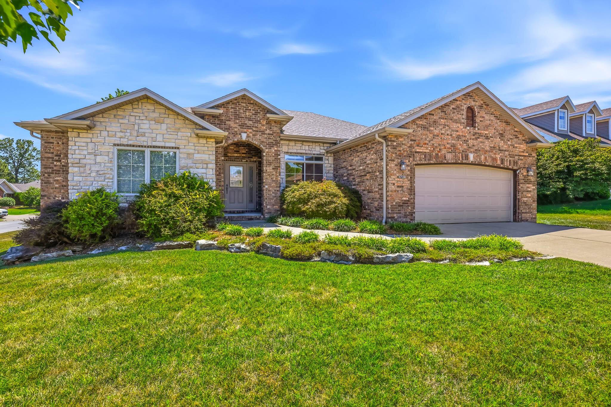 4728 W Minota ST, Springfield, MO 65802