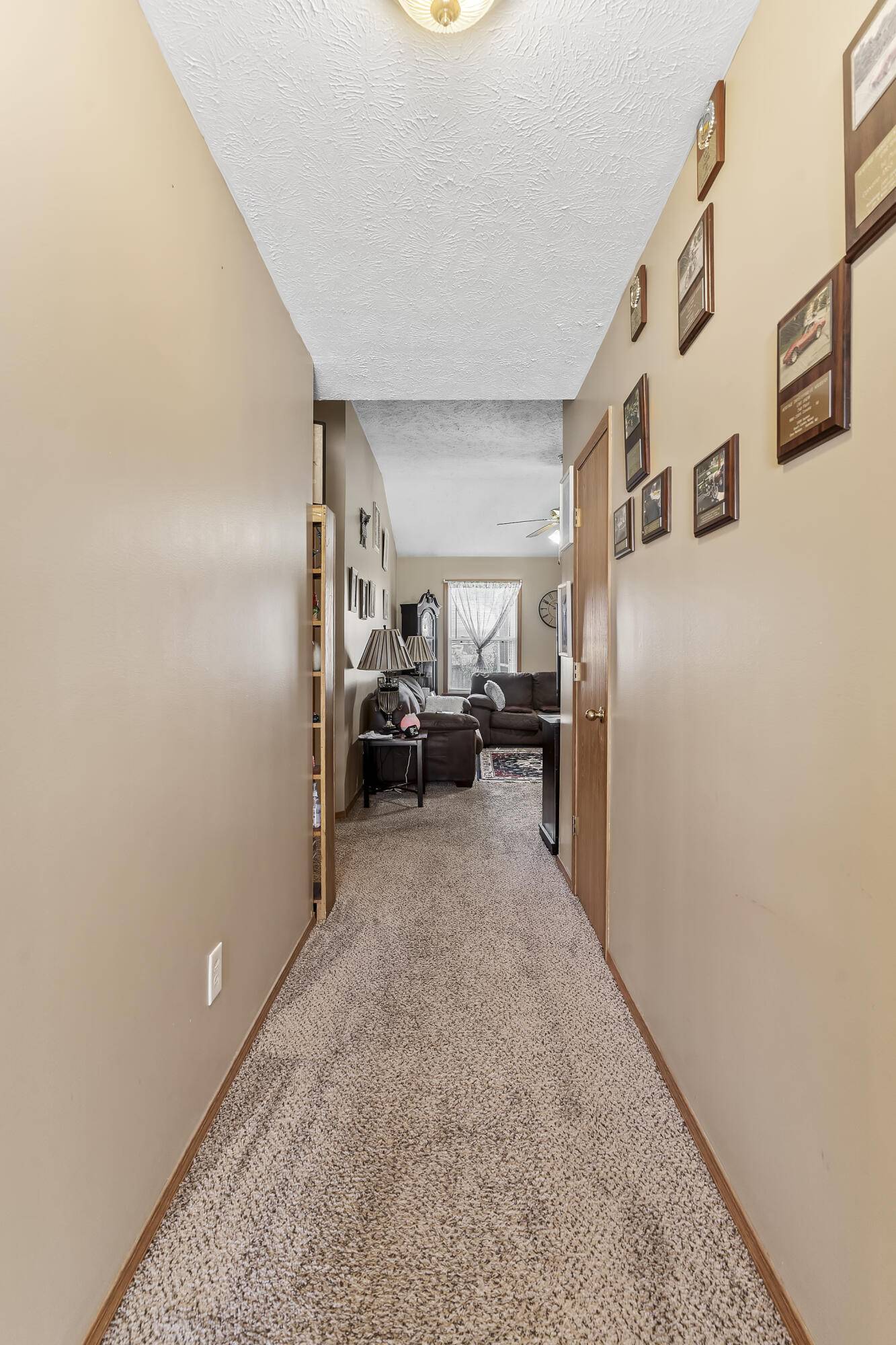 3208 W Scott ST, Springfield, MO 65803