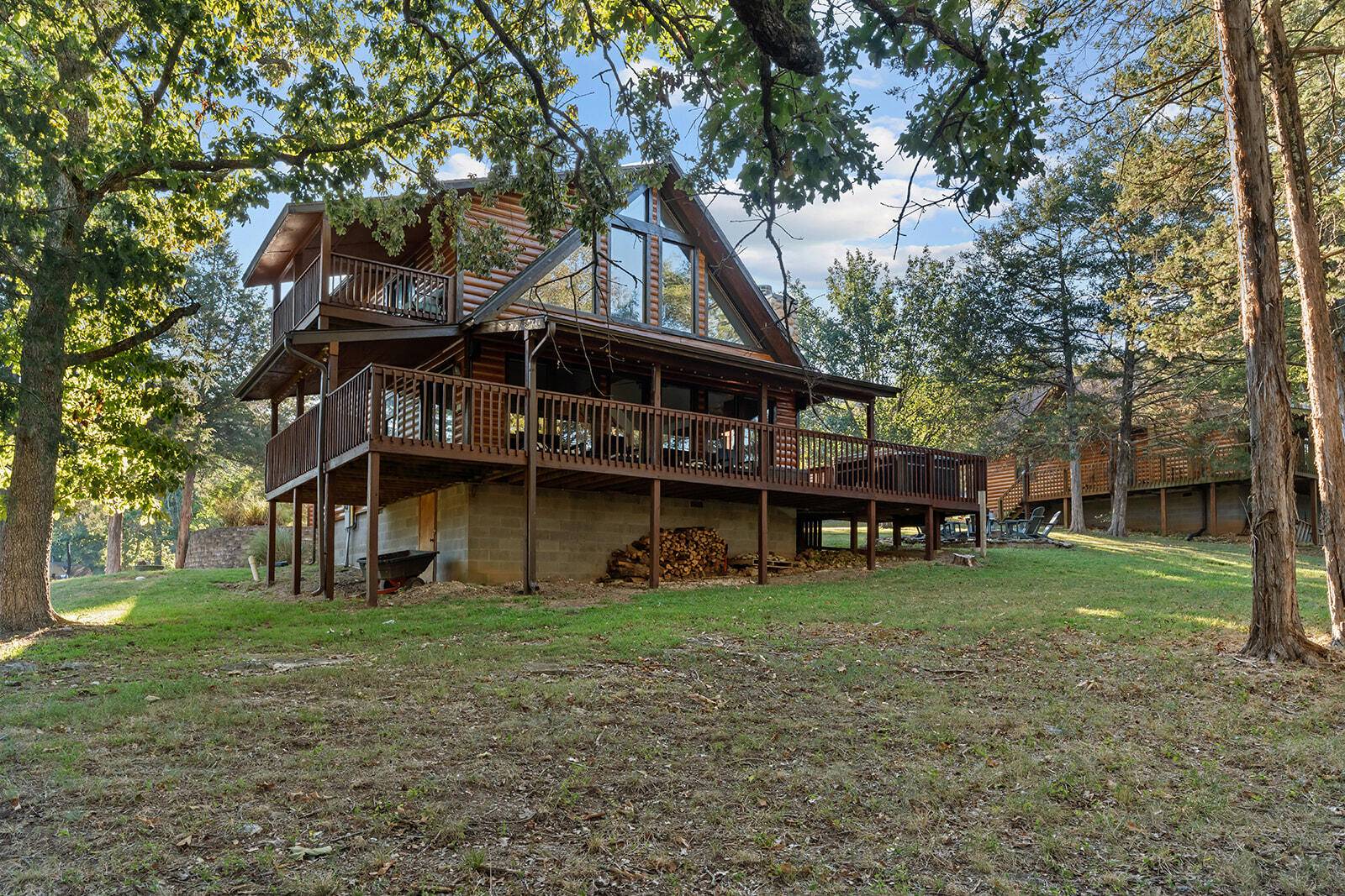 29209 Station LN, Eagle Rock, MO 65641
