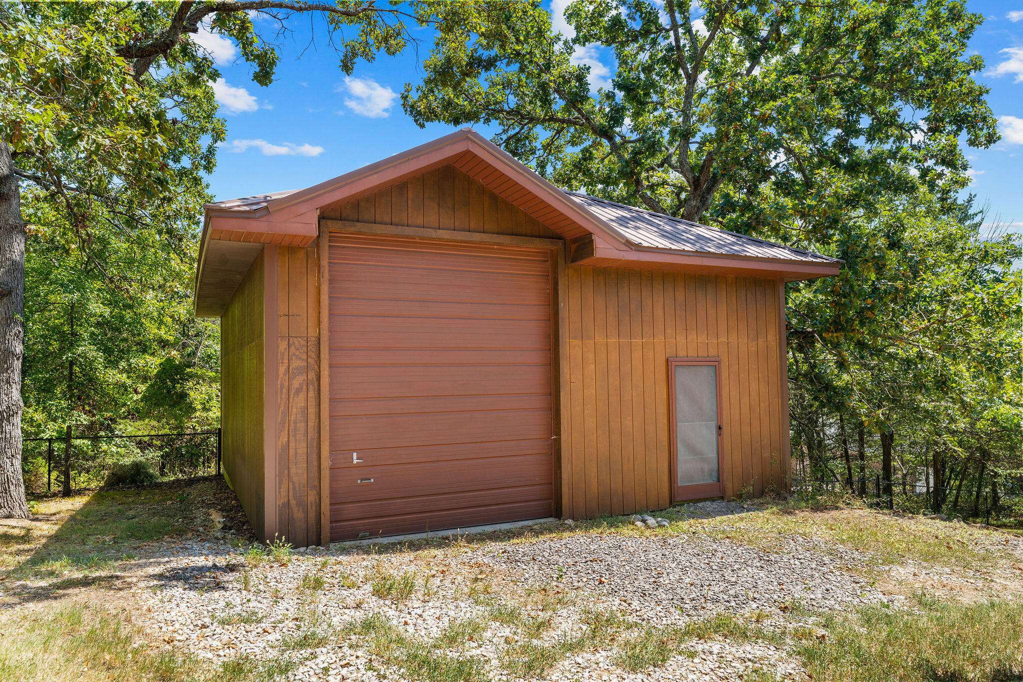 107 Oak DR, Kimberling City, MO 65686