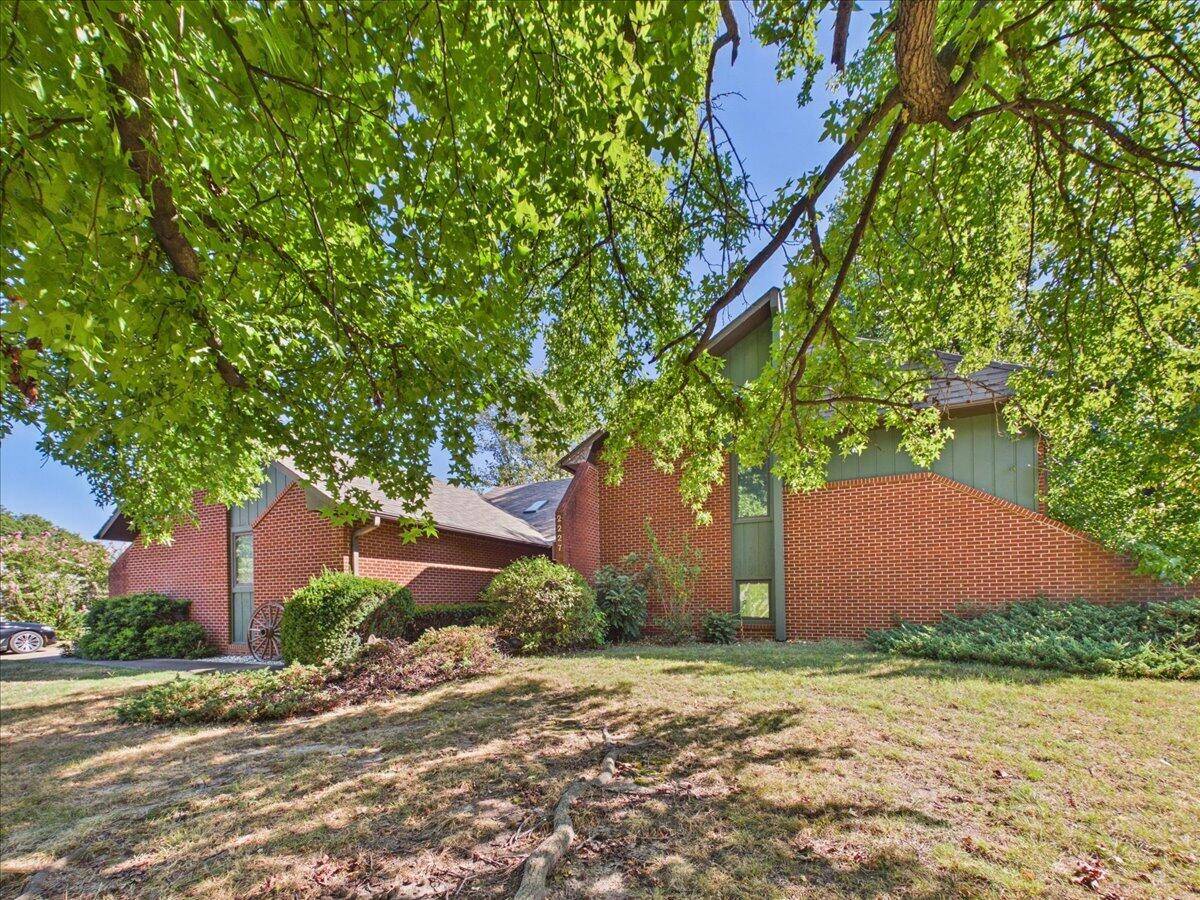 2227 Carolina AVE, Joplin, MO 64801