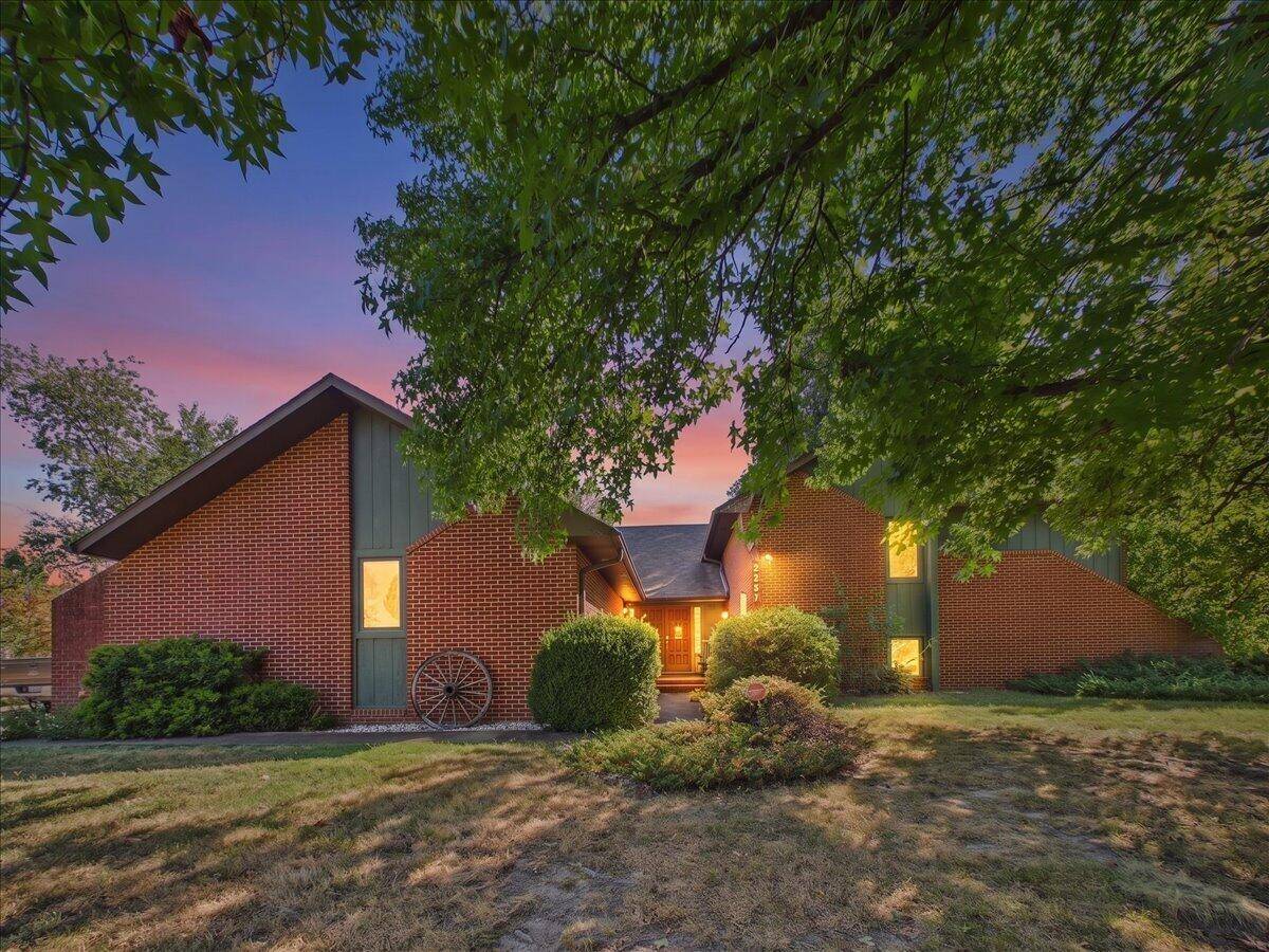 2227 Carolina AVE, Joplin, MO 64801