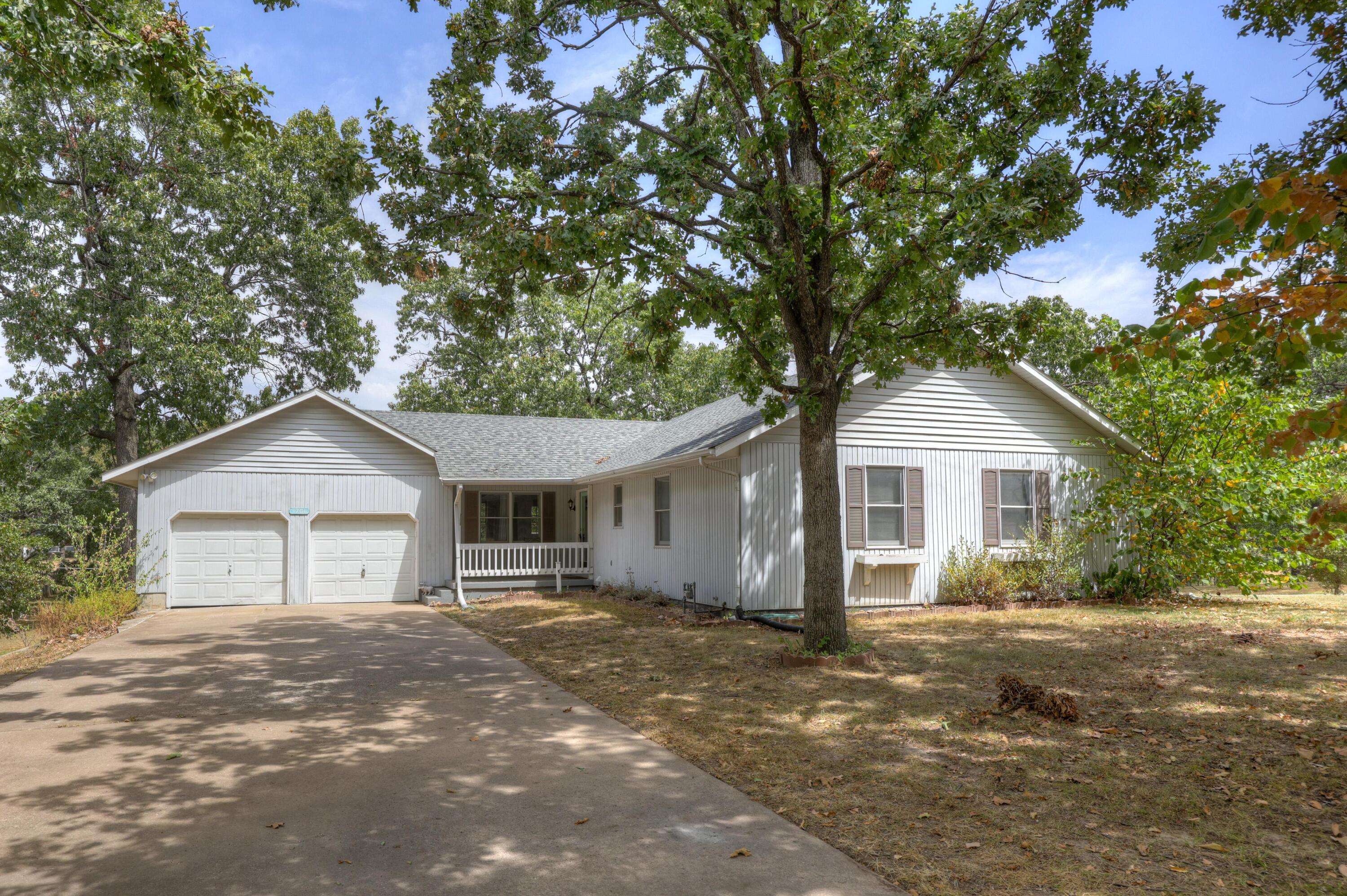 1701 Hickory Hills DR, Joplin, MO 64801
