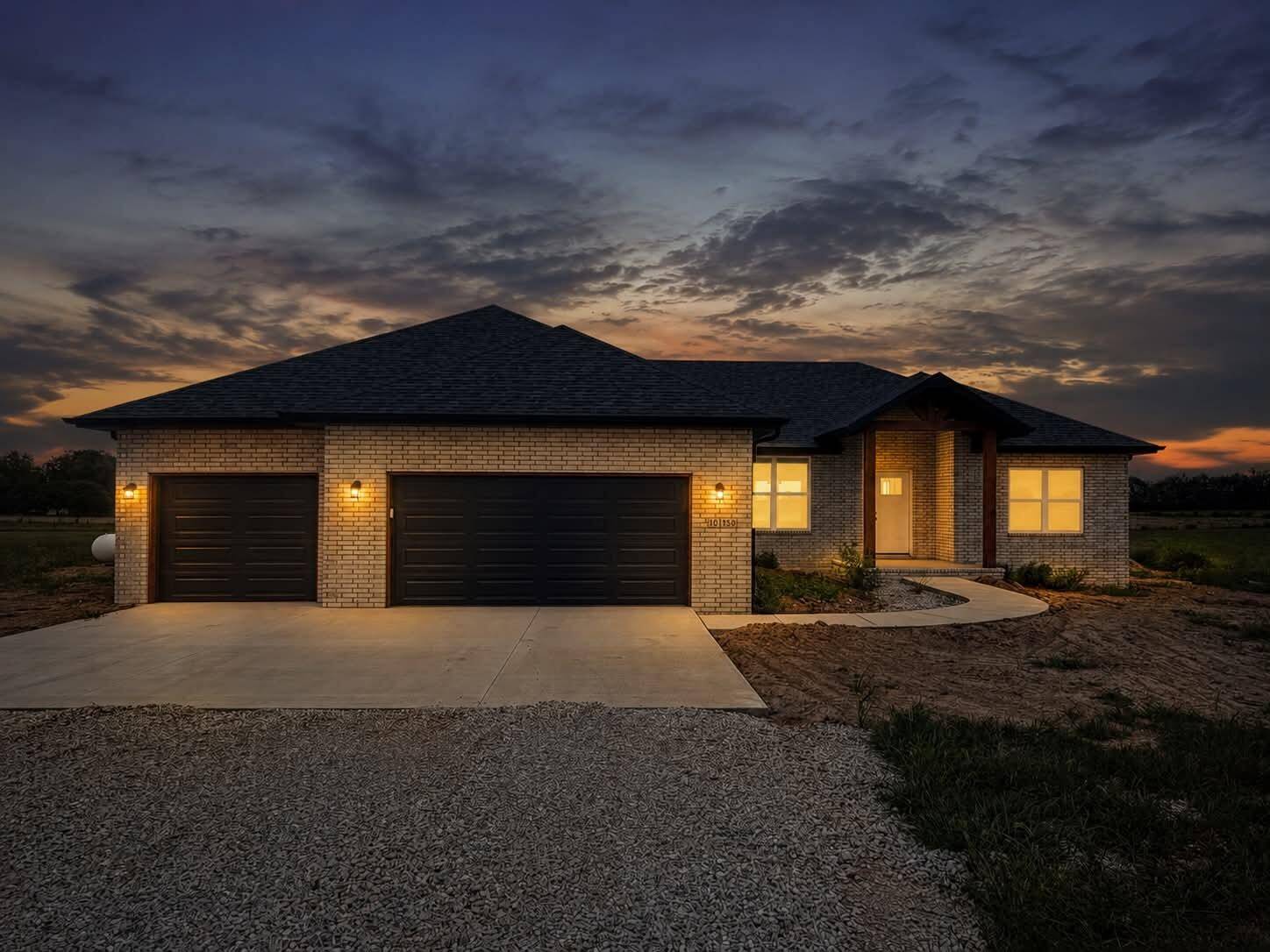 1150 Napper RD, Billings, MO 65610