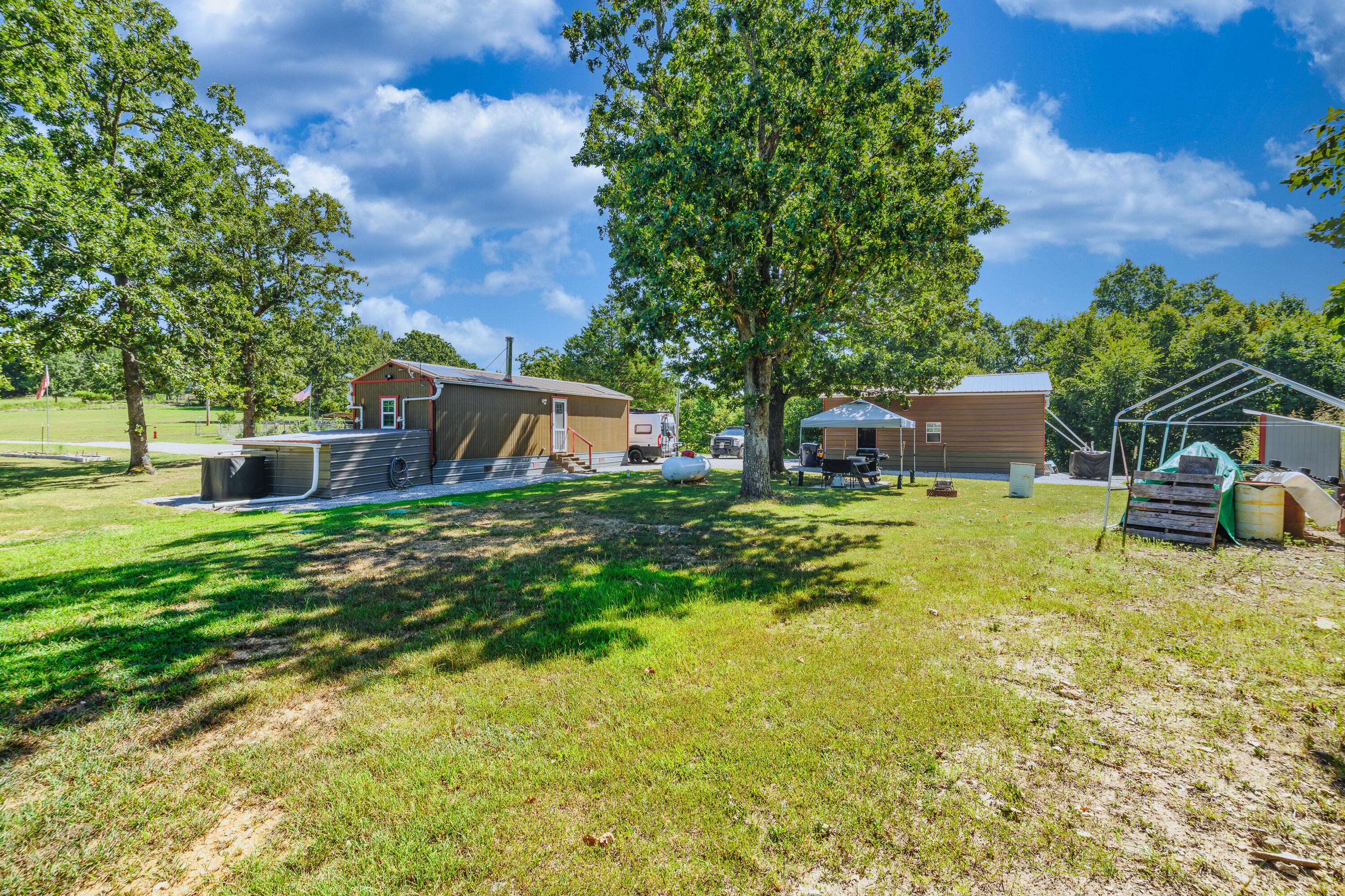 286 County Road 615b, Gainesville, MO 65655