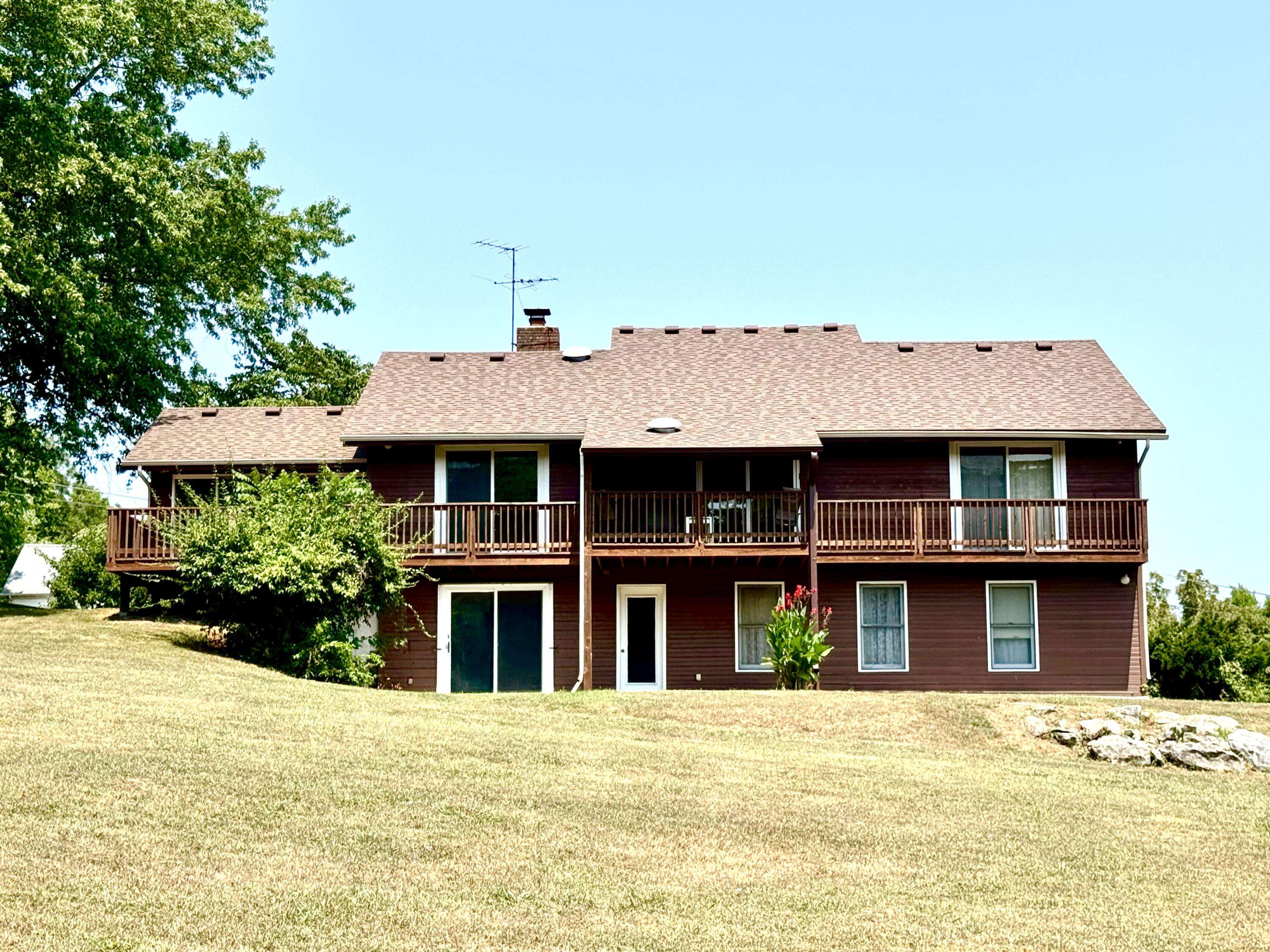 213 Wells ST, Greenfield, MO 65661