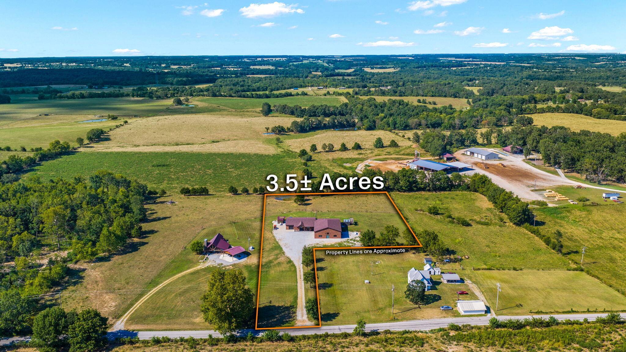 1461 Shiloh Church RD, Marionville, MO 65705