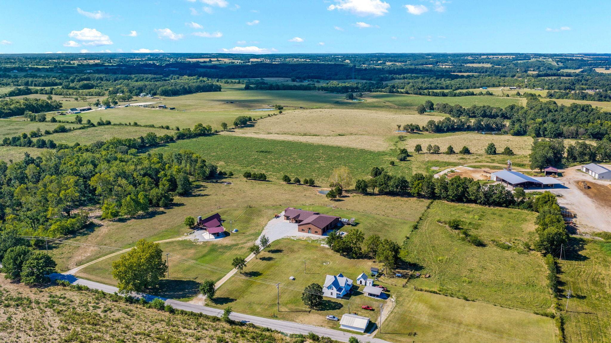 1461 Shiloh Church RD, Marionville, MO 65705