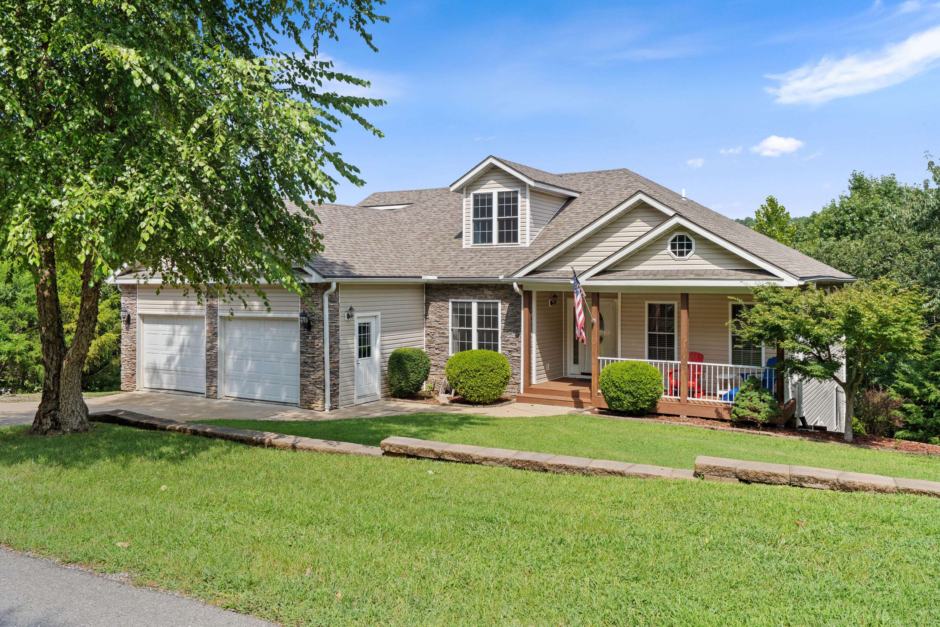 227 Sherman WAY, Branson, MO 65616