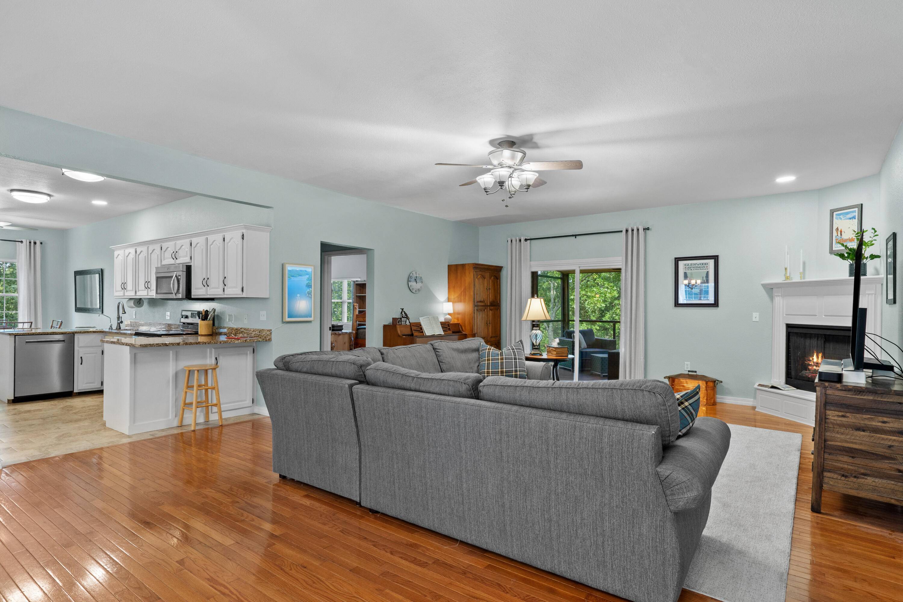 227 Sherman WAY, Branson, MO 65616