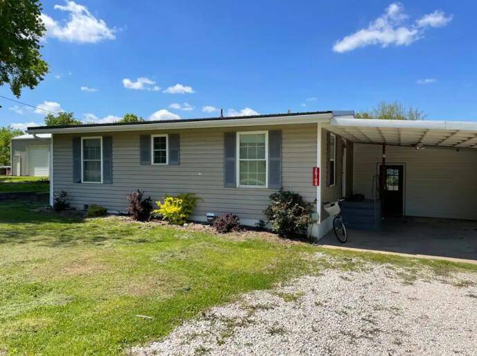 26108 Ken Haven RD, Pittsburg, MO 65724