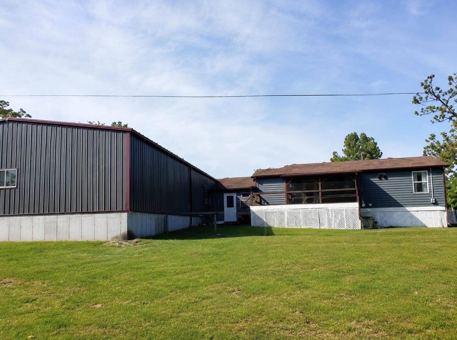 23073 Salley DR, Warsaw, MO 65355