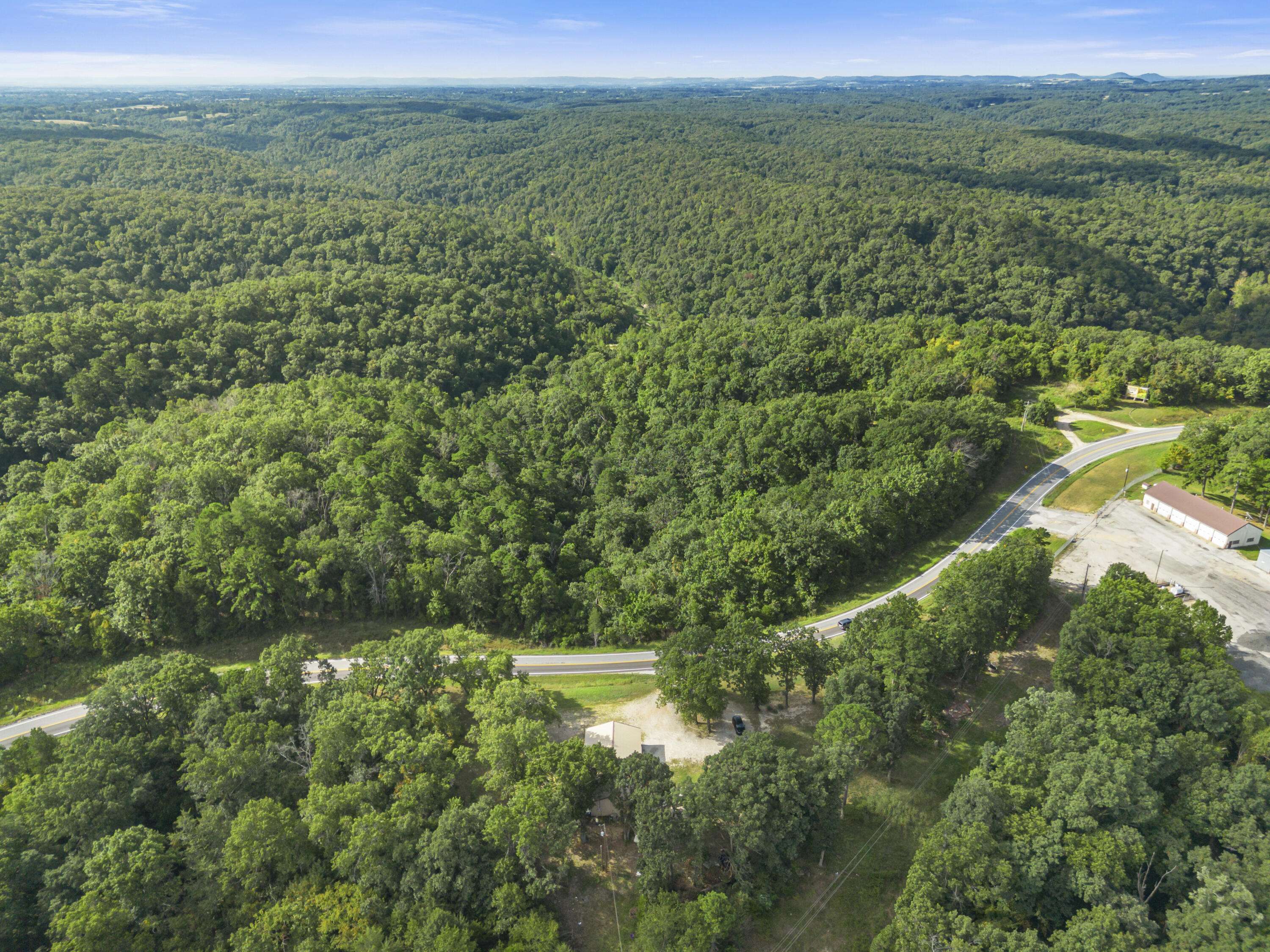 000 State Highway 86, Lampe, MO 65681