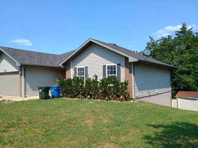 310 White River Mountain BLVD, Hollister, MO 65672