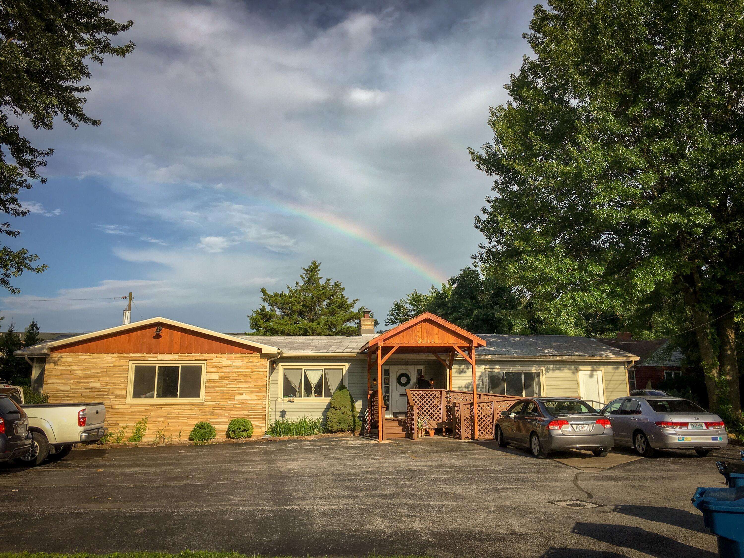 2115 S Brentwood BLVD, Springfield, MO 65804