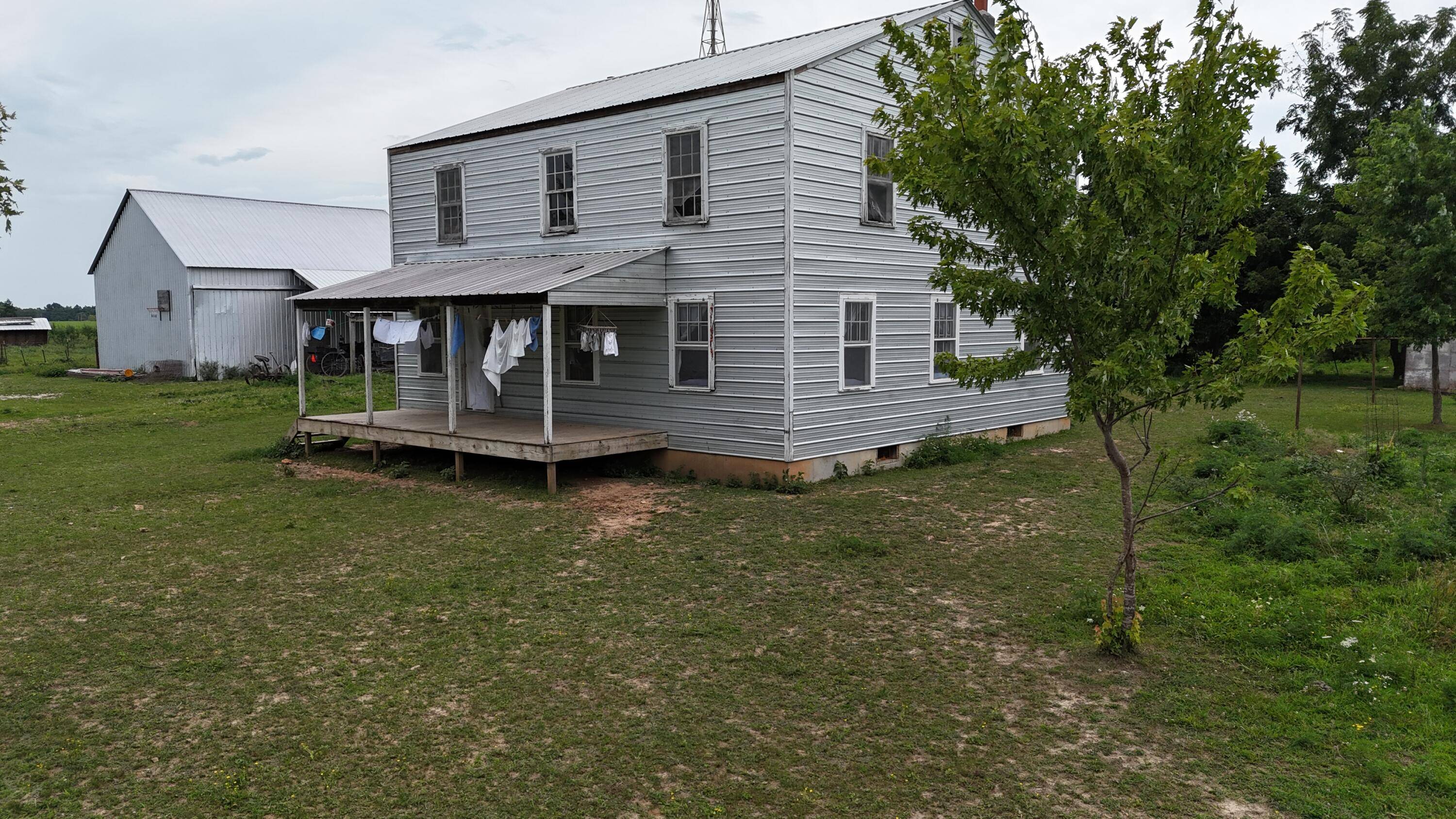 638 Centerpoint RD, Seymour, MO 65746