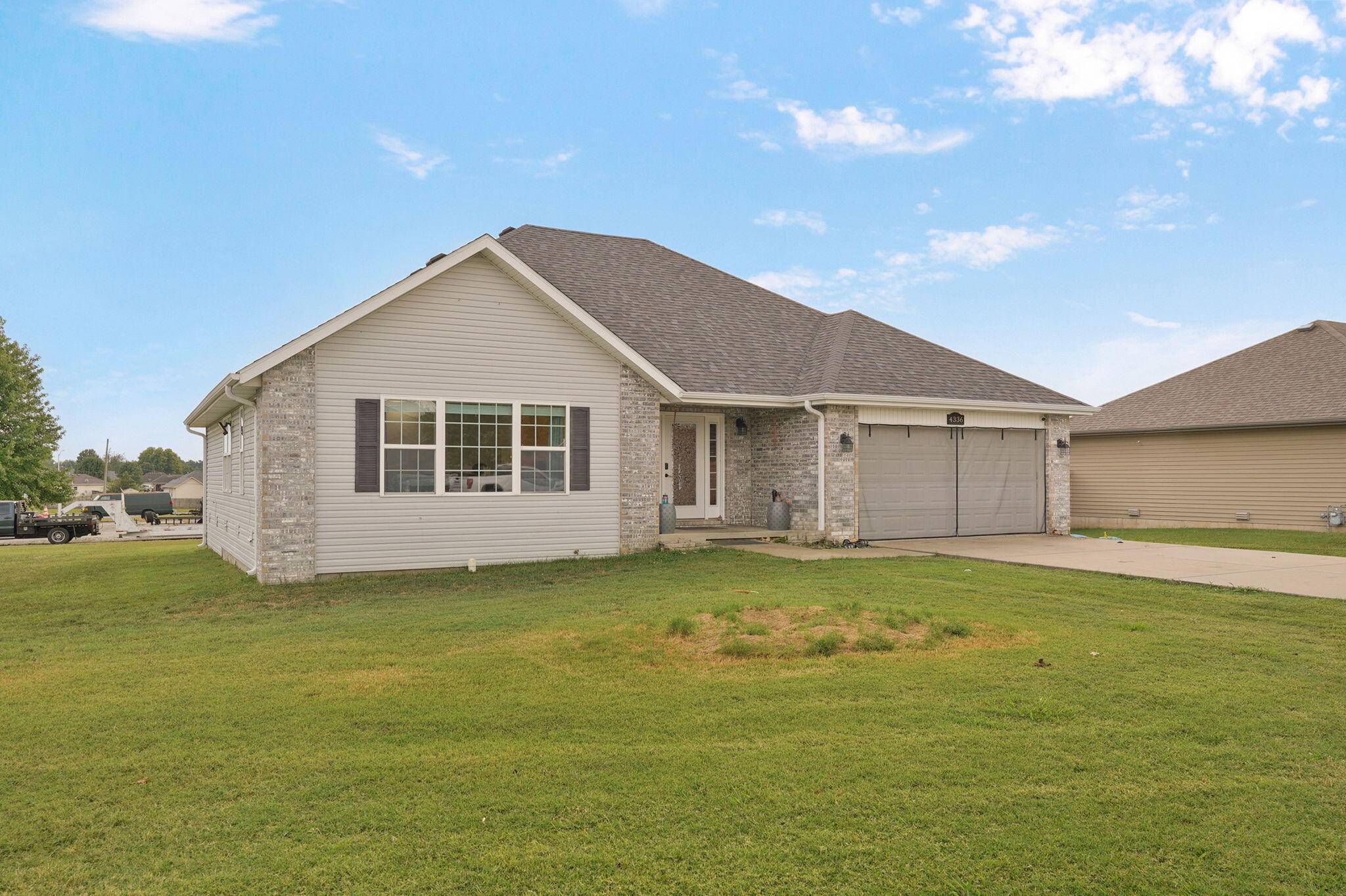 4336 W 1st ST, Battlefield, MO 65619