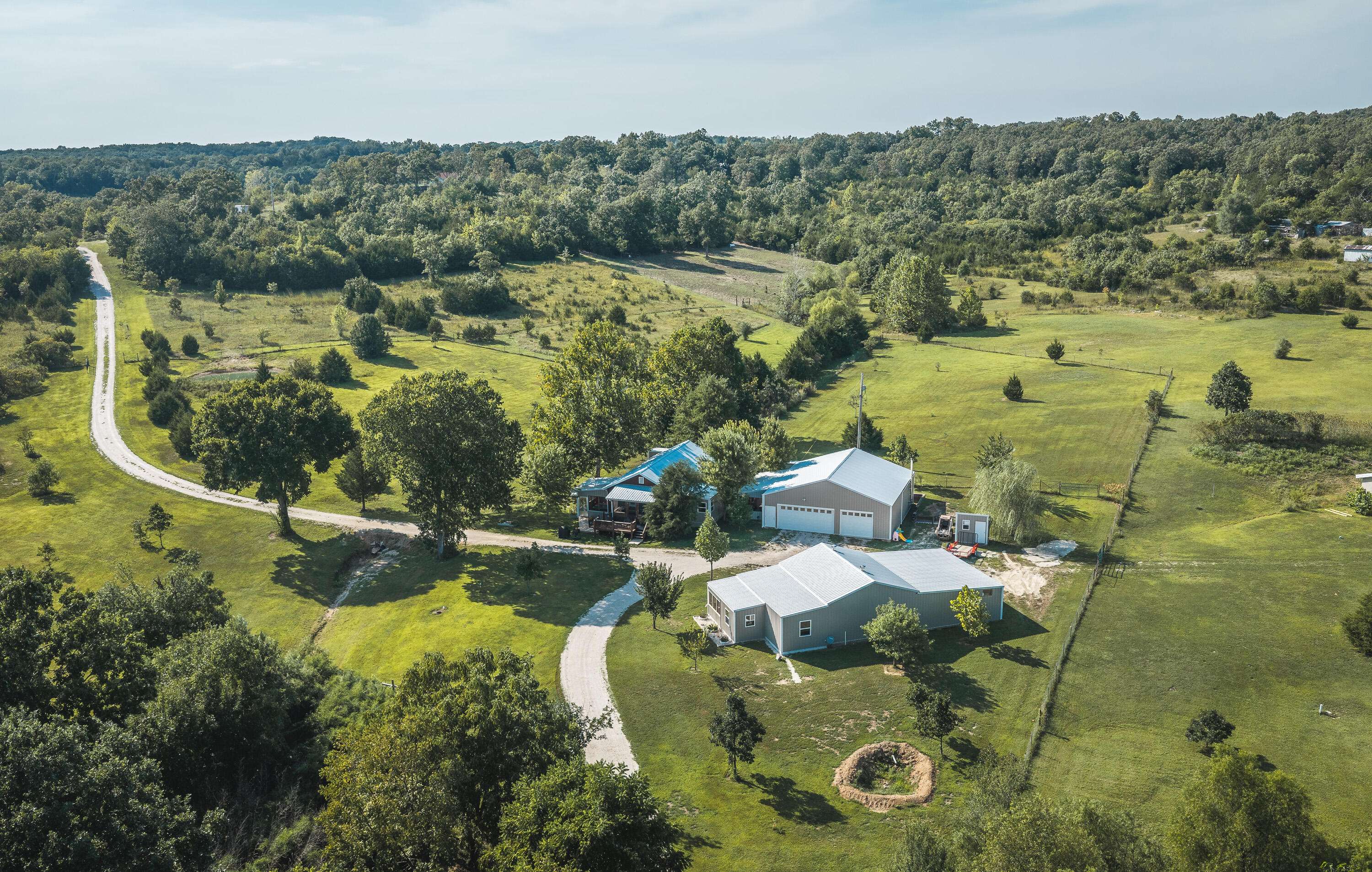 81 Meadowlark RD, Brumley, MO 65017