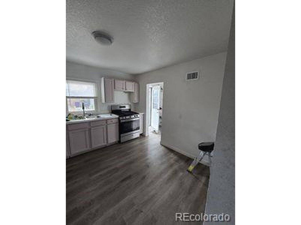 807 S Vrain, Denver, CO 80219