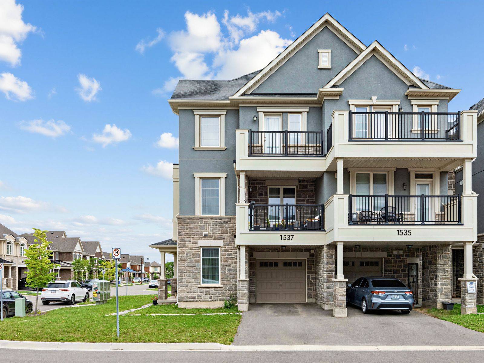 1537 Moira CRES, Milton, ON L9E 1Y1
