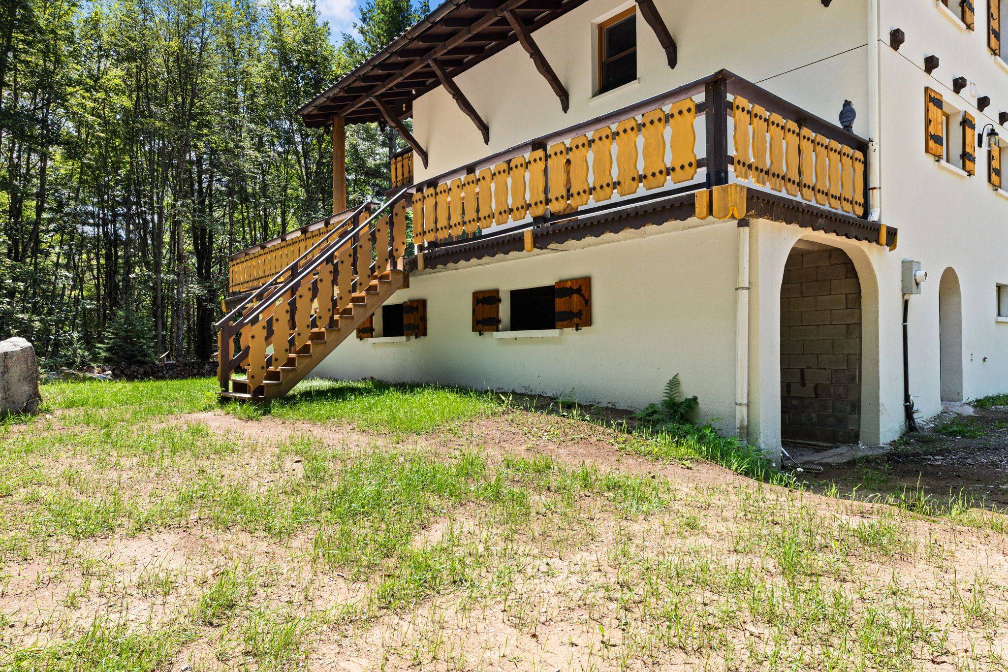 878 DEER LAKE RD RD, Huntsville, ON P0B 1L0