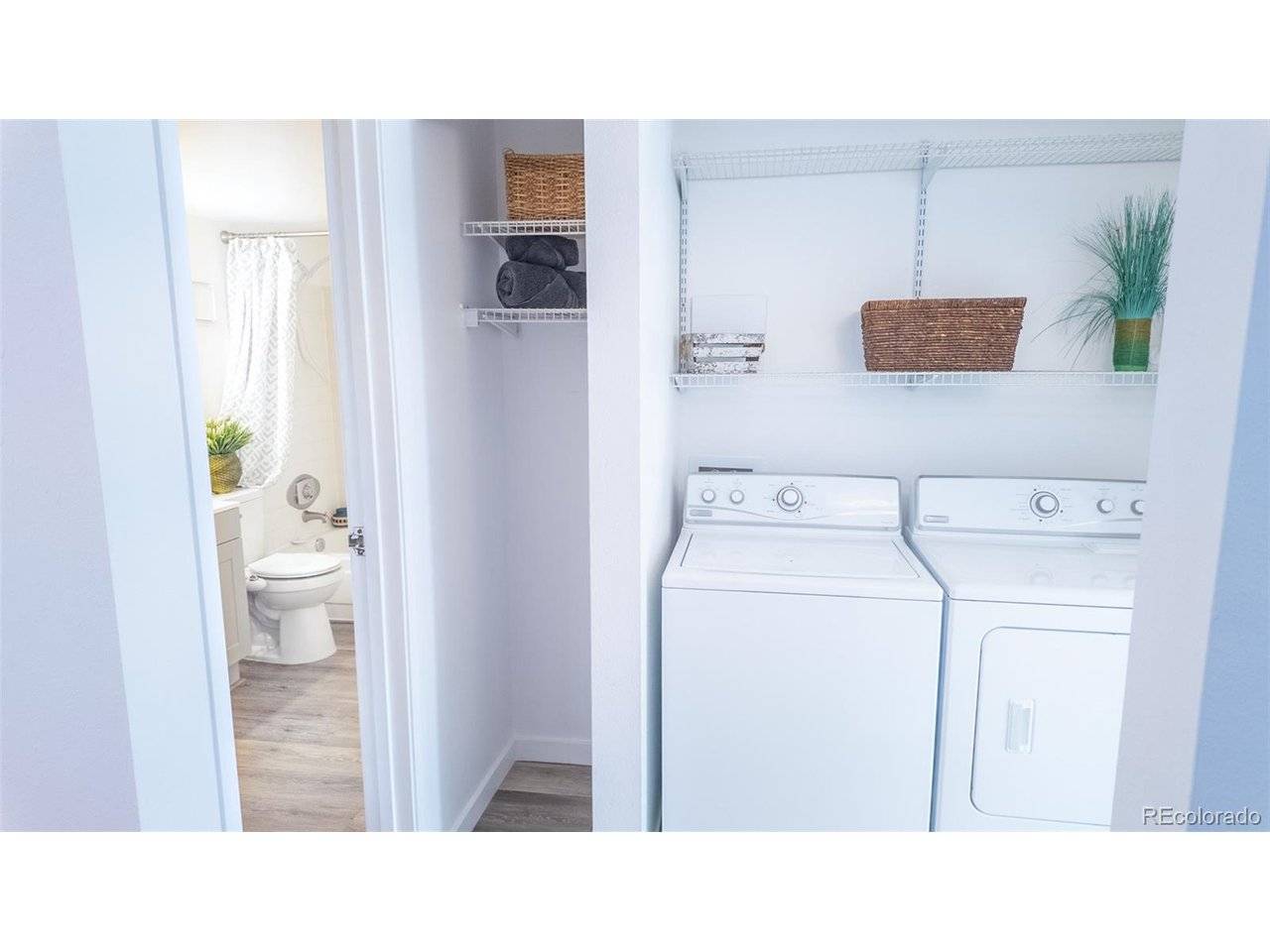 1887 S Pitkin #A, Aurora, CO 80017