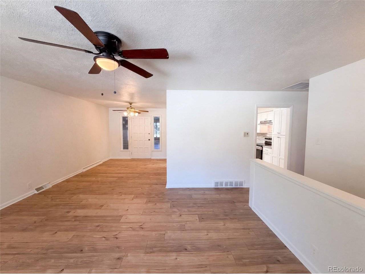 3352 W Aksarben, Littleton, CO 80123