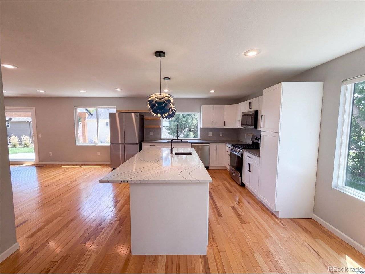 10708 W Chautauga, Littleton, CO 80127