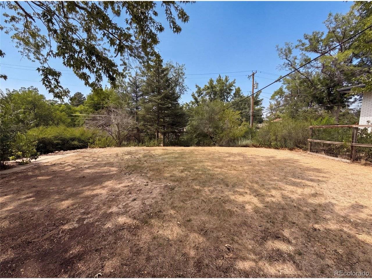 885 W 7th Avenue, Broomfield, CO 80020