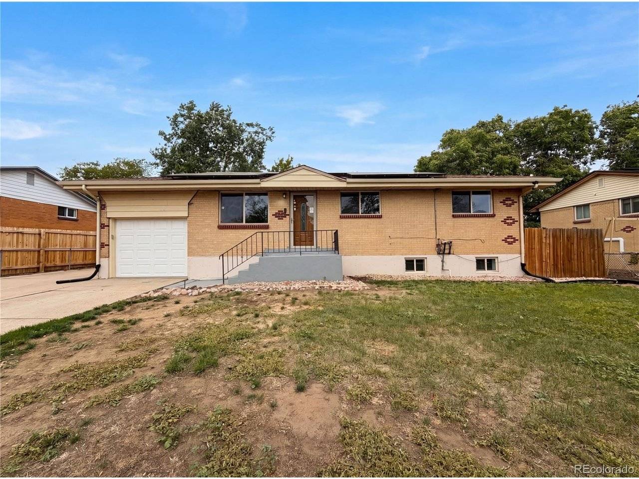 5421 Raritan, Denver, CO 80221