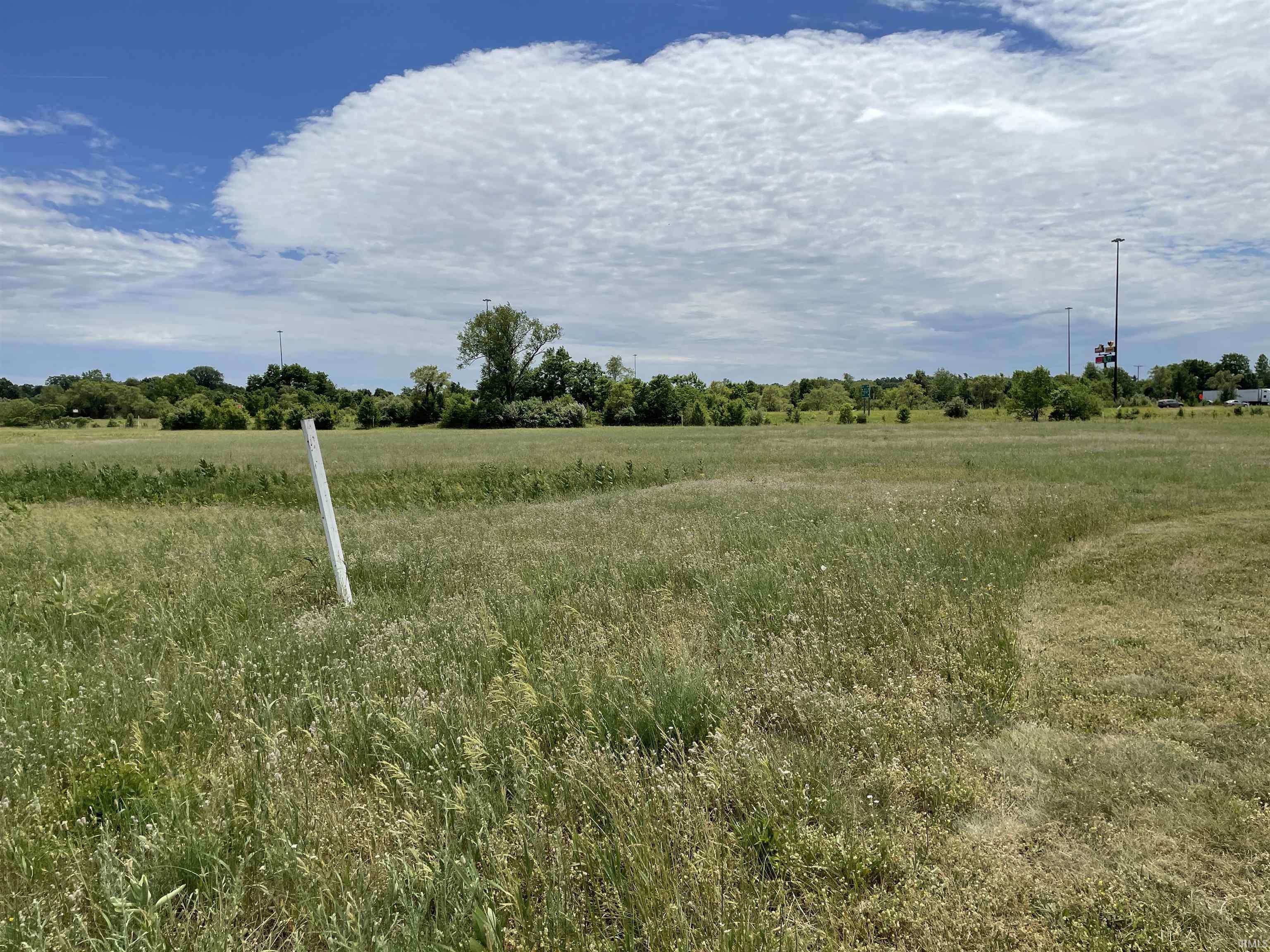7A Parkway AVE, Elkhart, IN 46516-4651