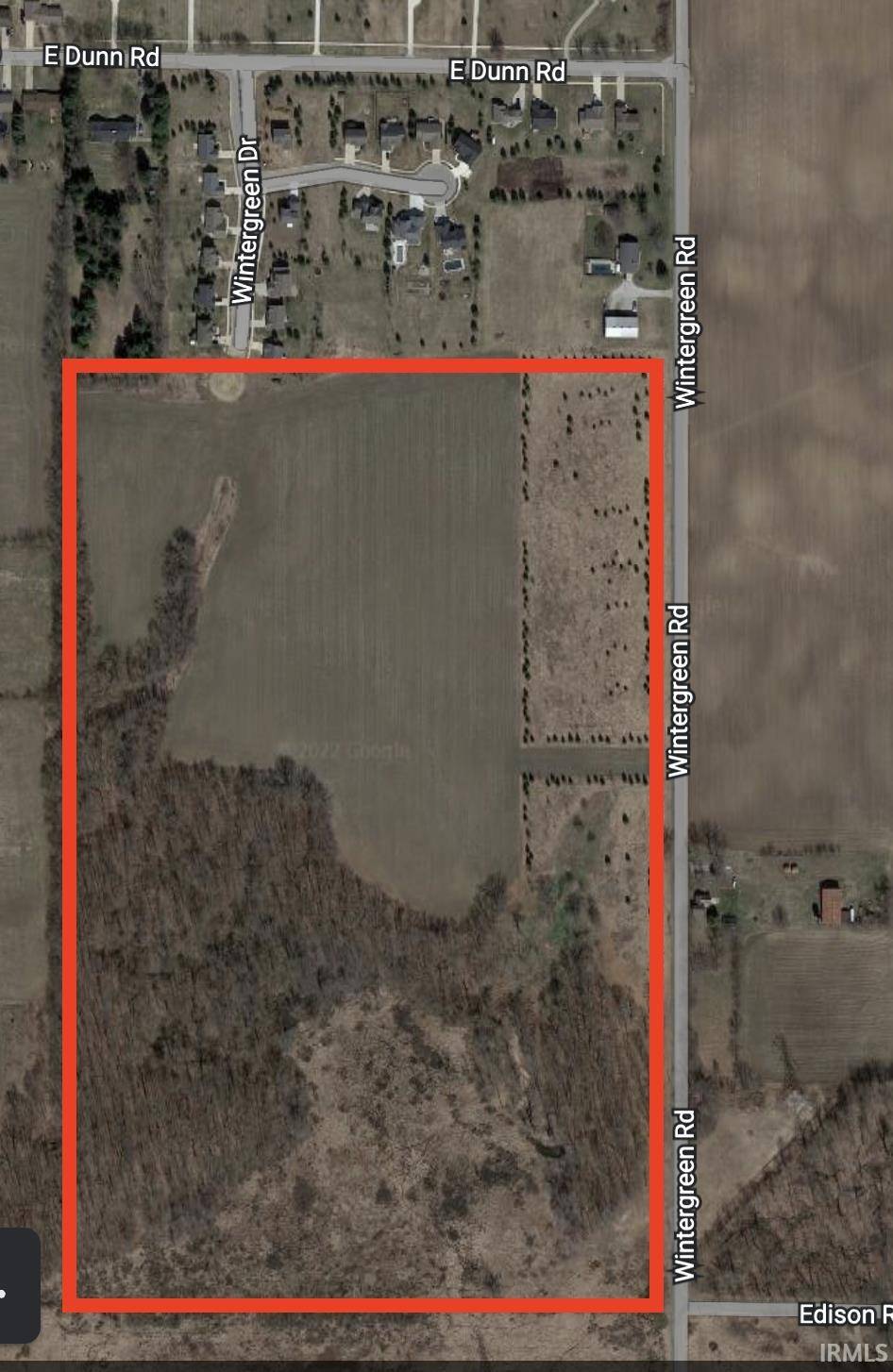 54654 Wintergreen RD, New Carlisle, IN 46552