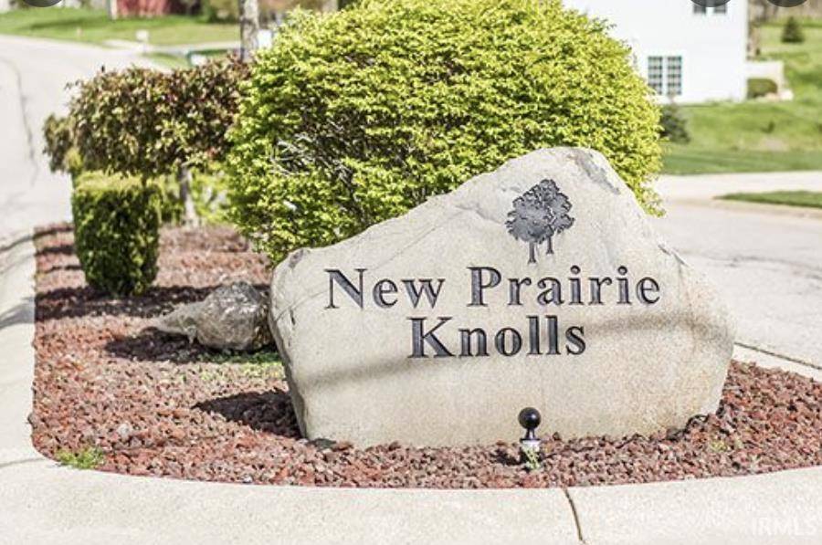33811 Ferncrest DR, New Carlisle, IN 46552