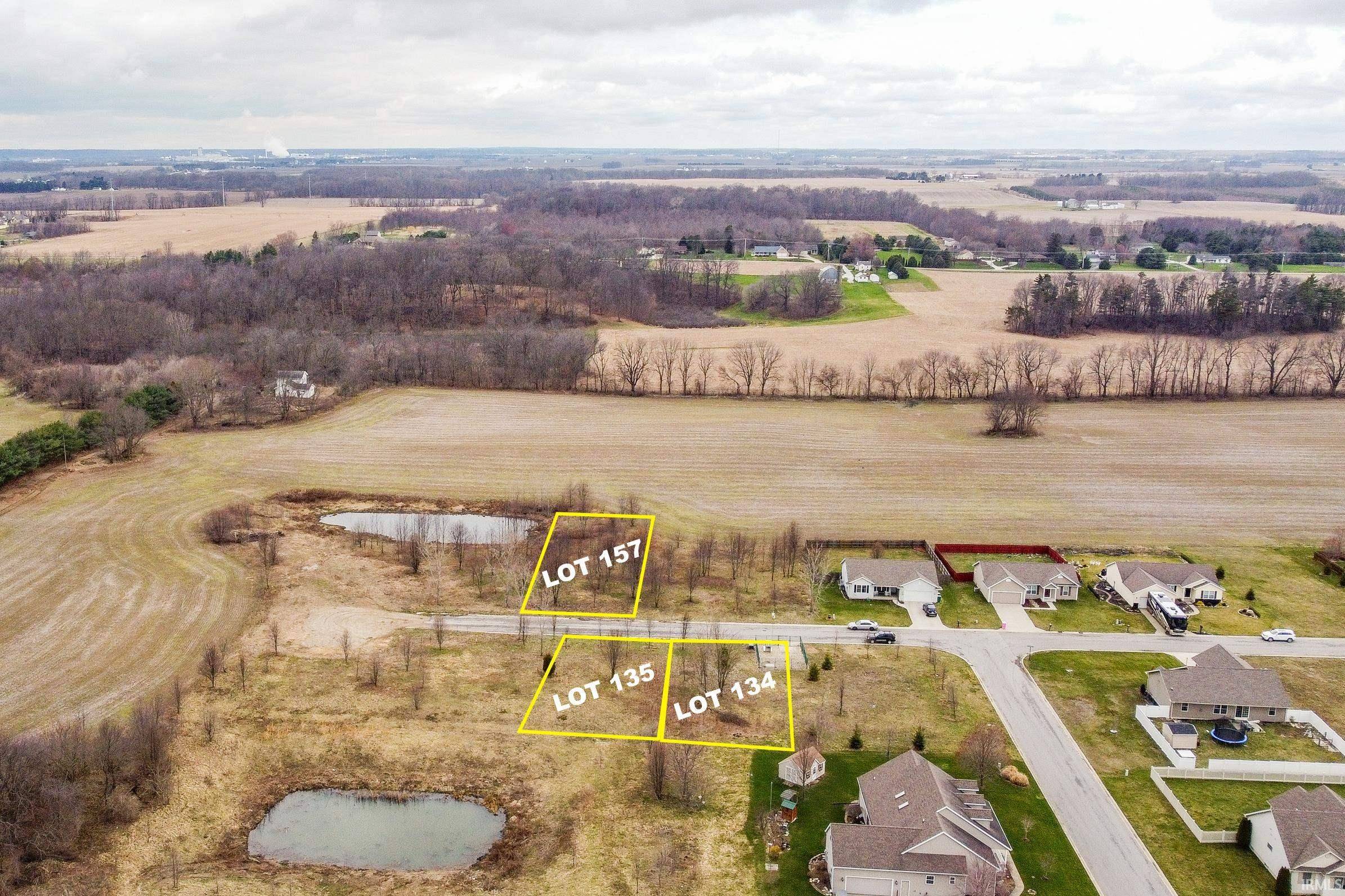 52789 Blue Winged TRL, South Bend, IN 46628