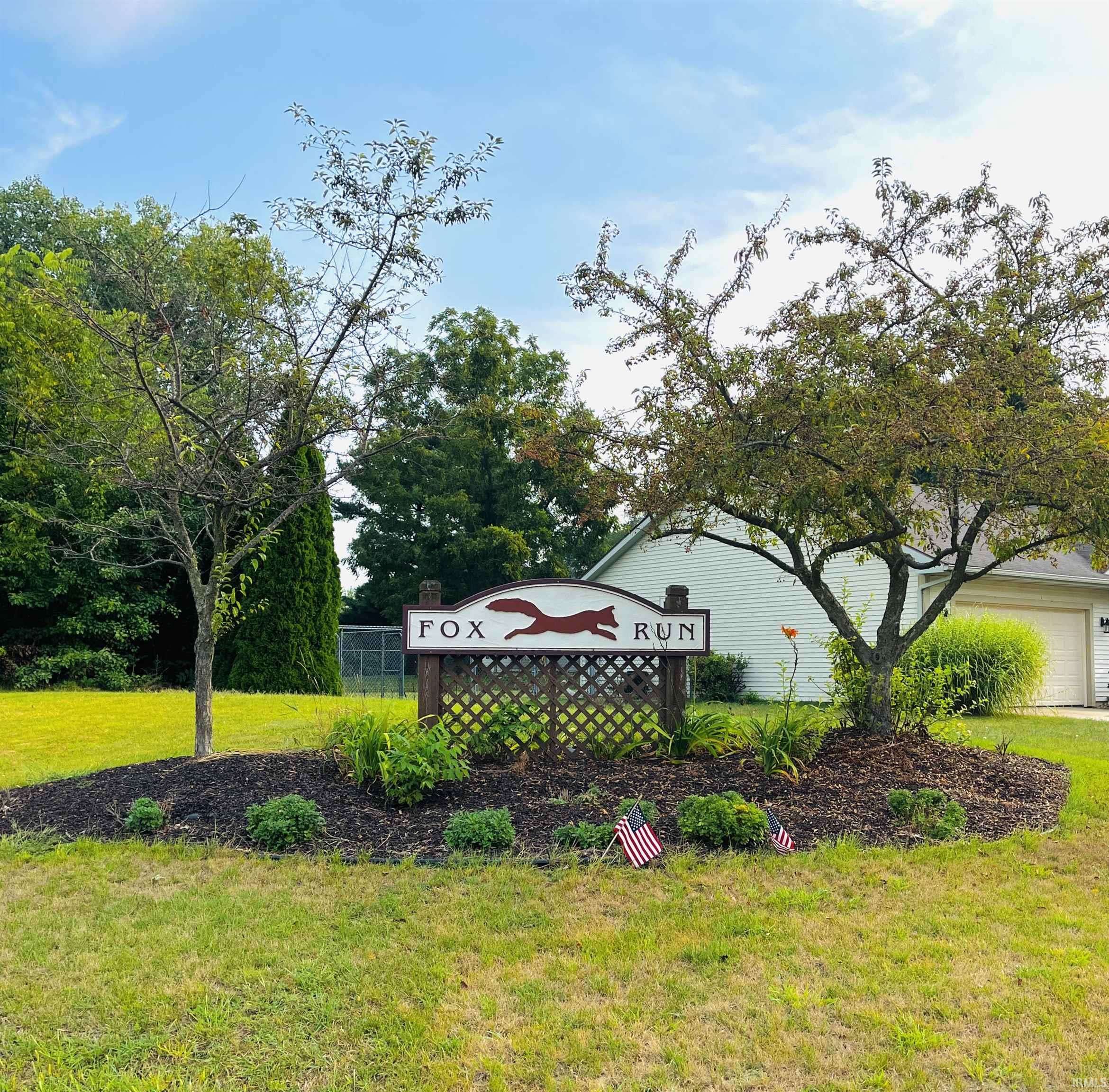 52615 East TRL, South Bend, IN 46628