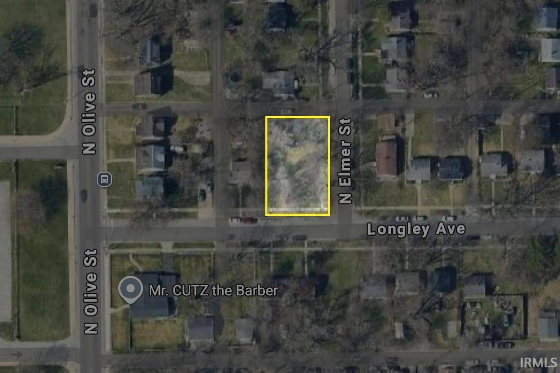 2305 Longley AVE, South Bend, IN 46628-2227