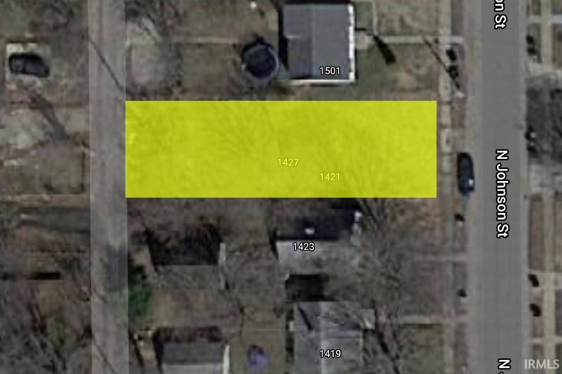 1427 N Johnson ST, South Bend, IN 46628-2933