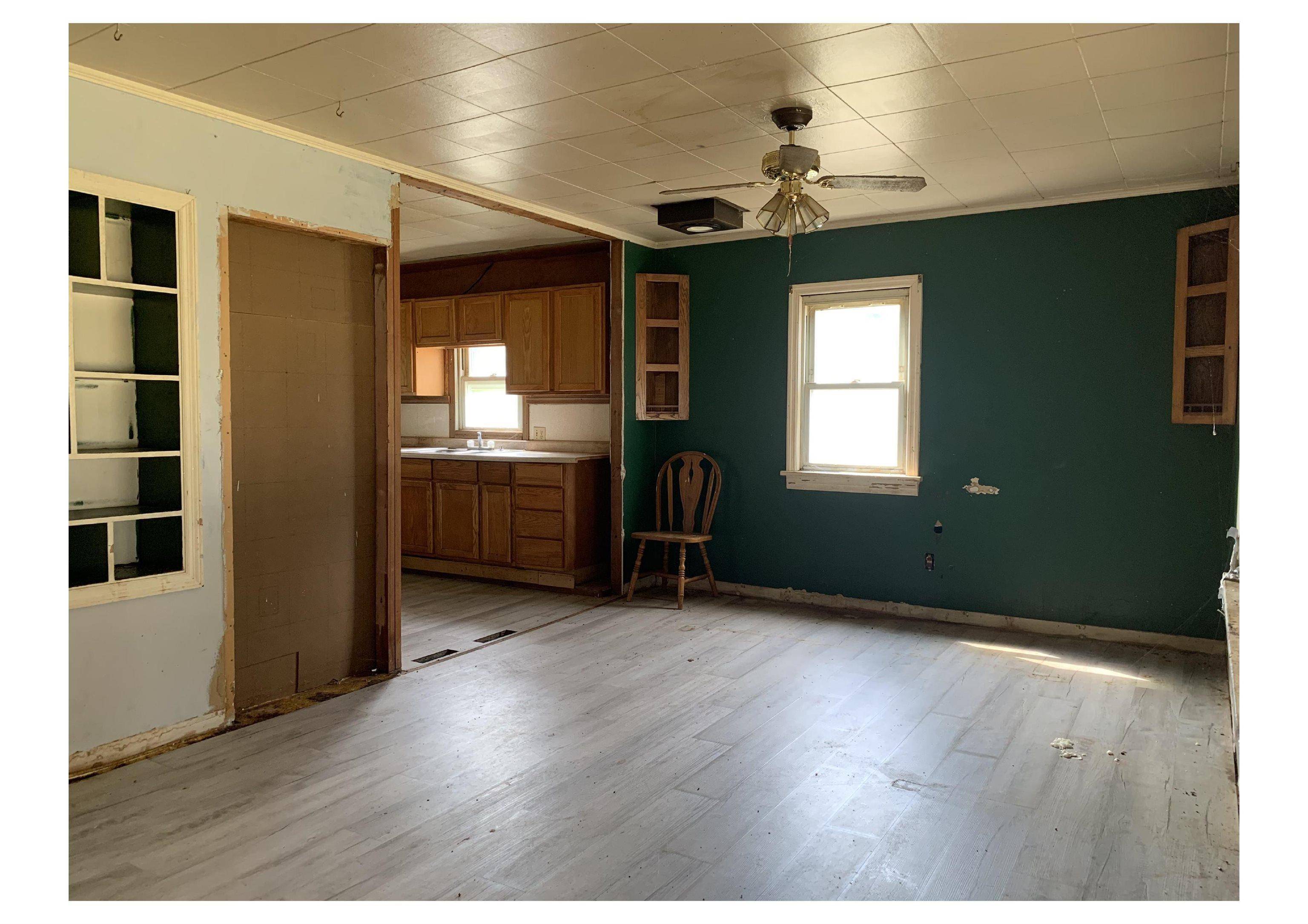 56654 Ash RD, Osceola, IN 46516